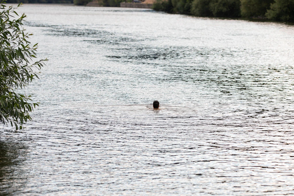 Start der Badesaison: So helfen Sie Ertrinkenden richtig
