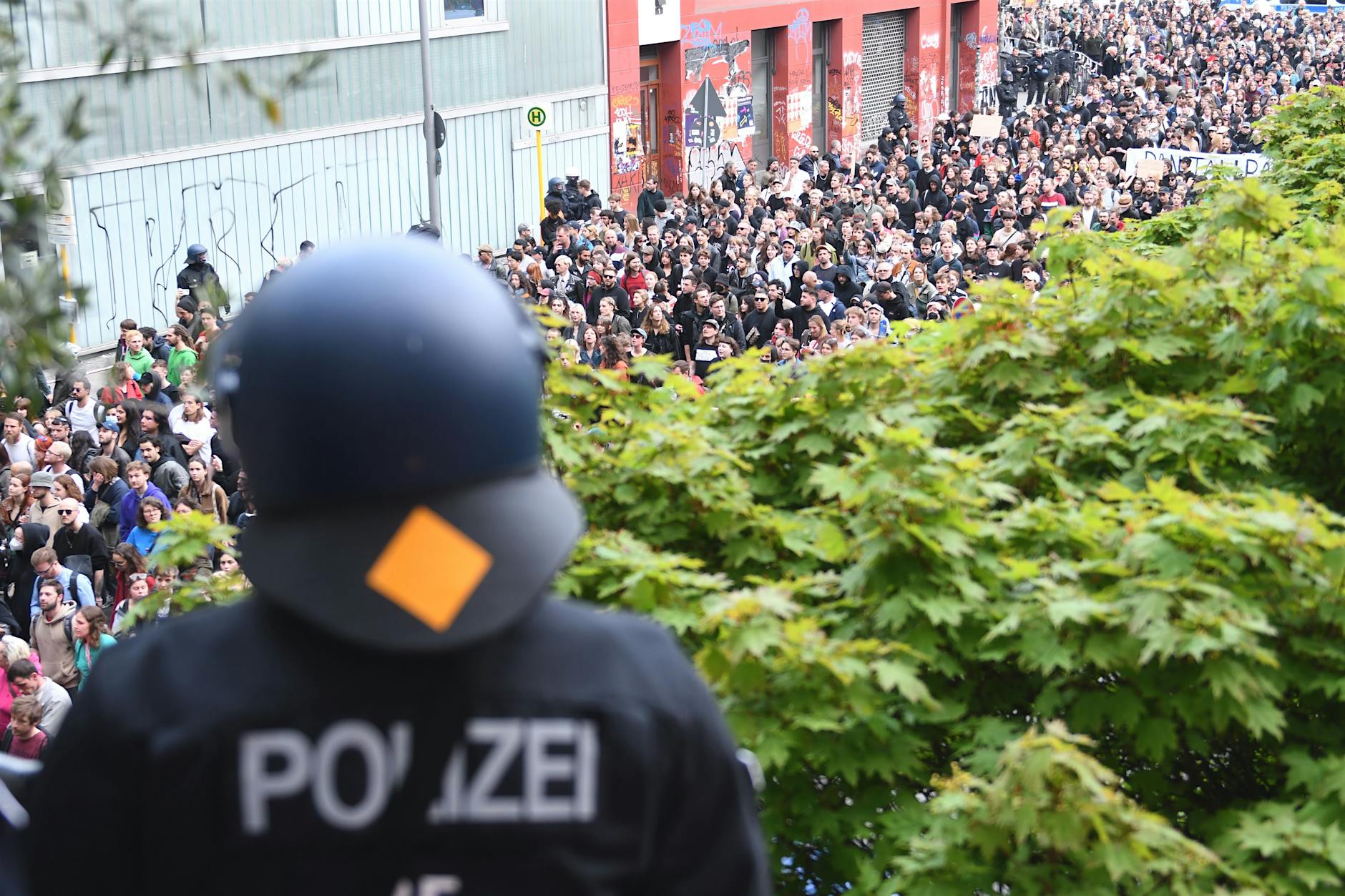 Berliner Polizei will am 1. Mai auch per WhatsApp über Demo-Lage informieren