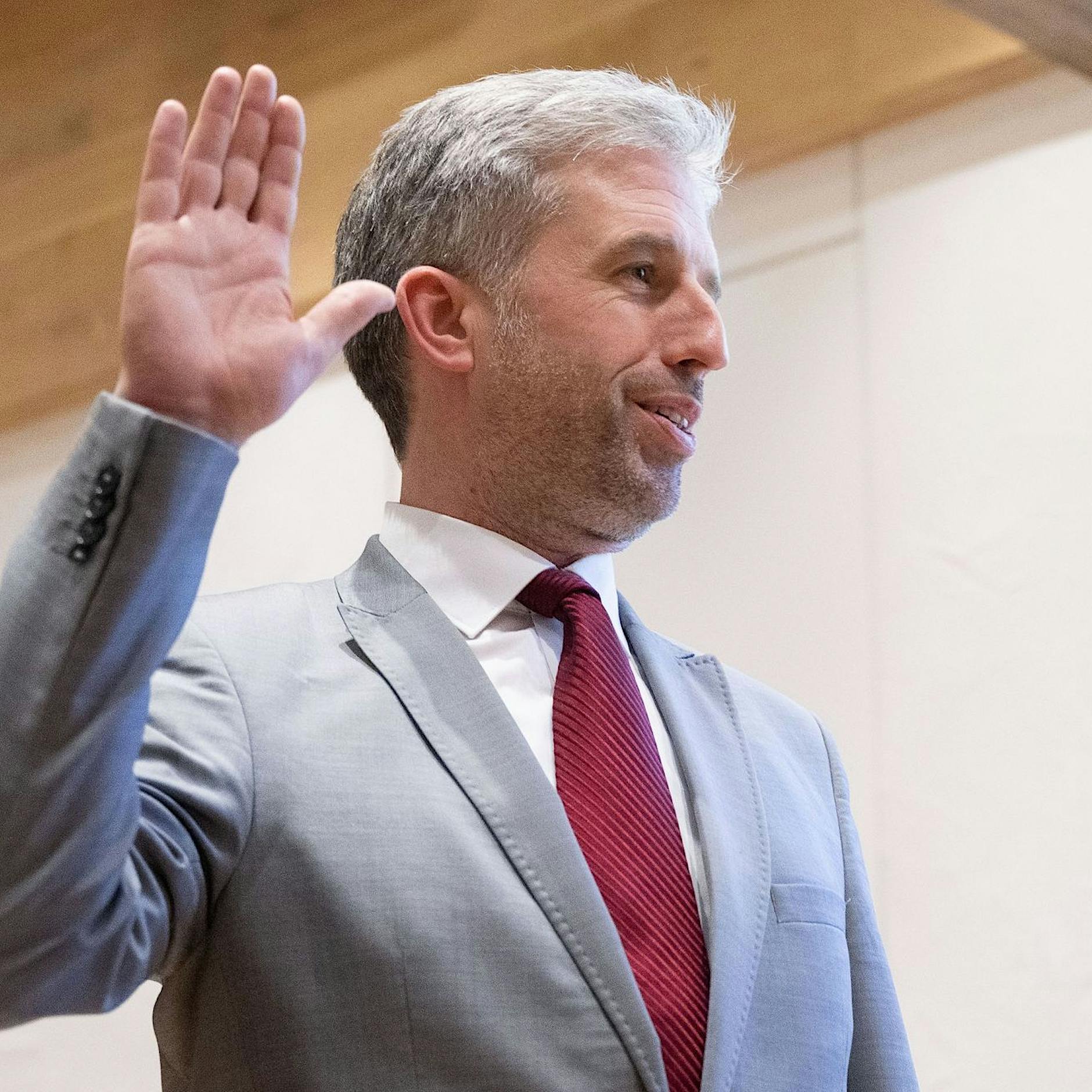 Palmer meldet sich krank und will keine Fragen beantworten