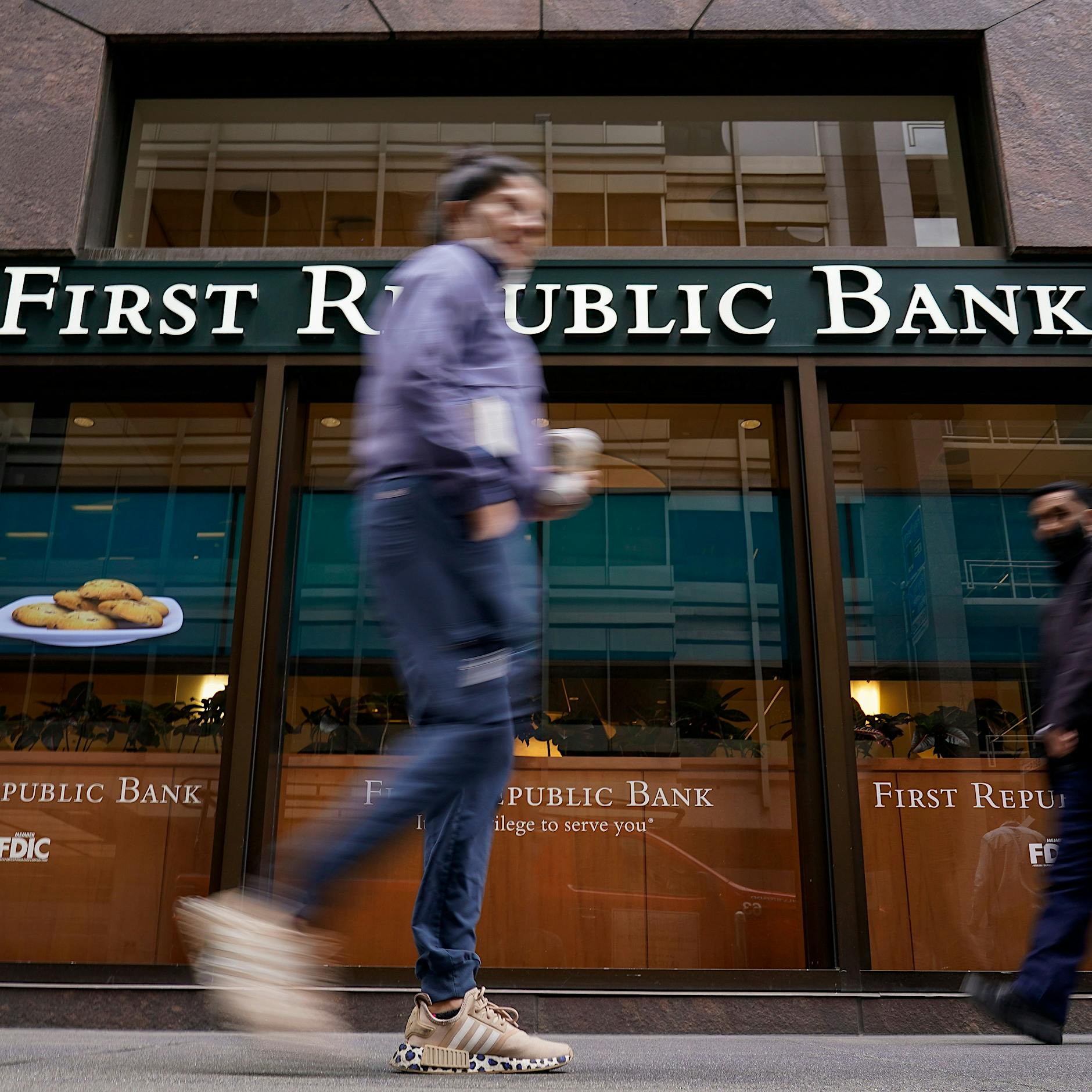 JPMorgan verleibt sich First Republic ein