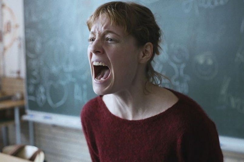 Leonie Benesch als Lehrerin am Limit