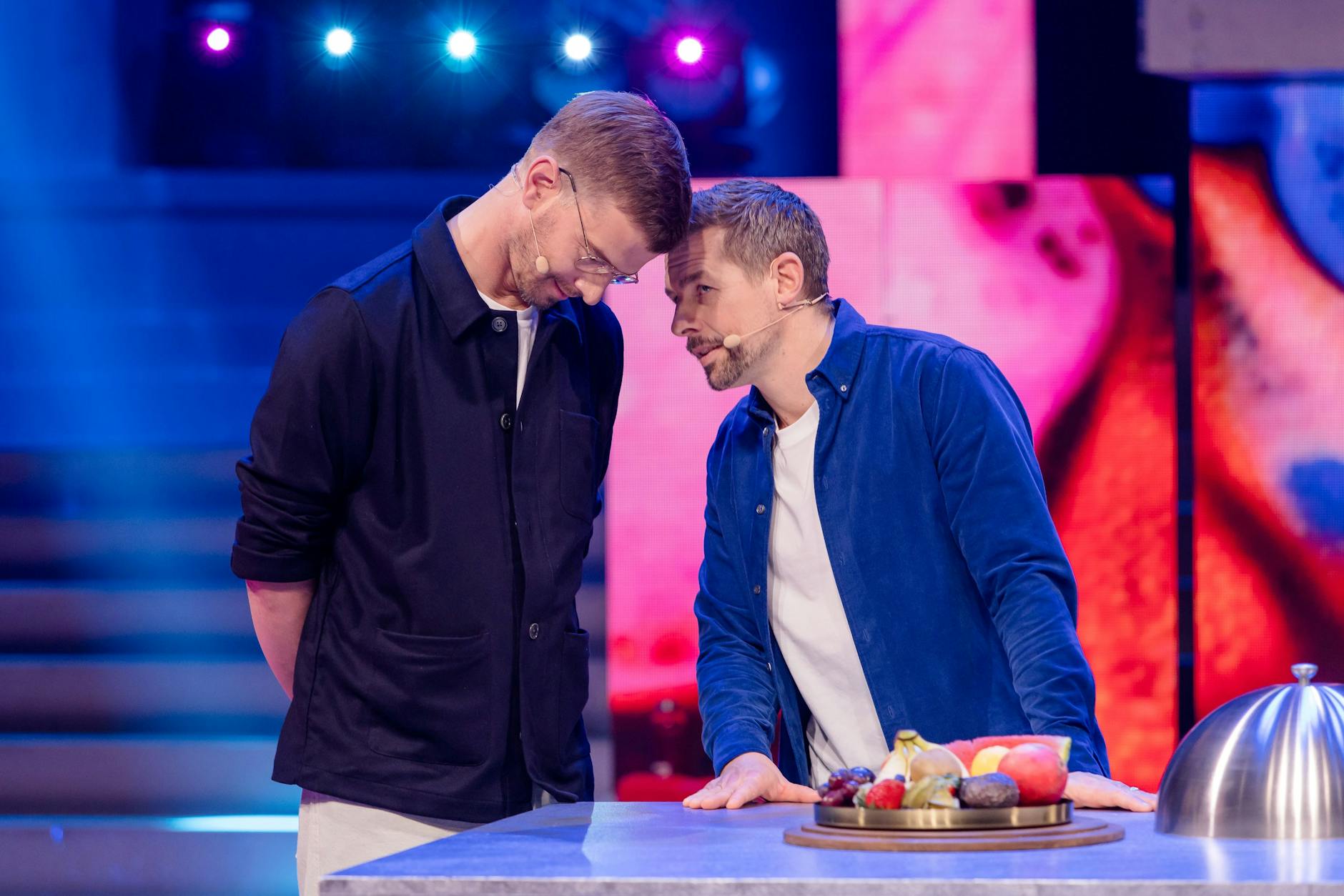 Joko Winterscheidt und Klaas Heufer-Umlauf konnten sich am Dienstag gegen Joko und Klaas gegen ProSieben wieder gegen ihren Arbeitgeber durchsetzen und 15 Minuten Sendezeit gewinnen.