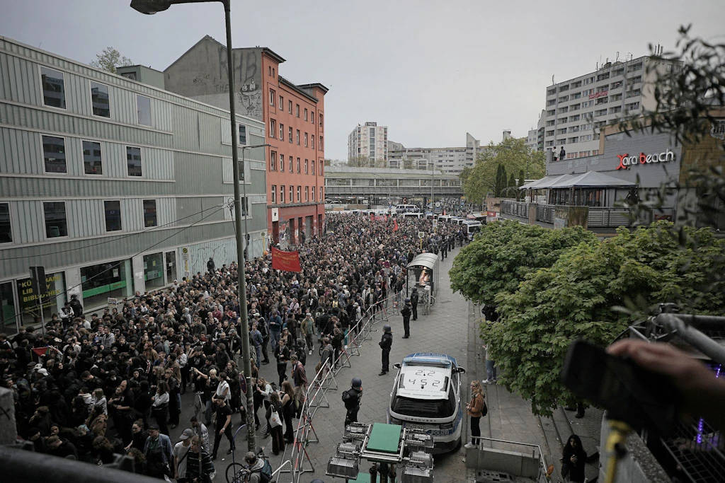 Friedlicher 1. Mai in Berlin: Senat zieht Bilanz zu Demos