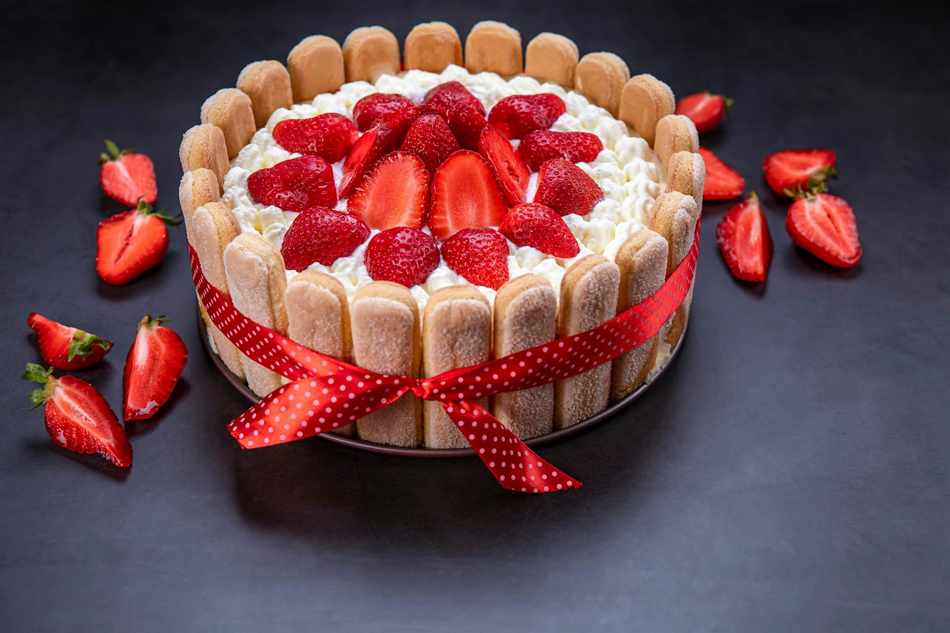 Perfektes Erdbeertiramisu: Schnelles Rezept für einen echten Dessert-Traum