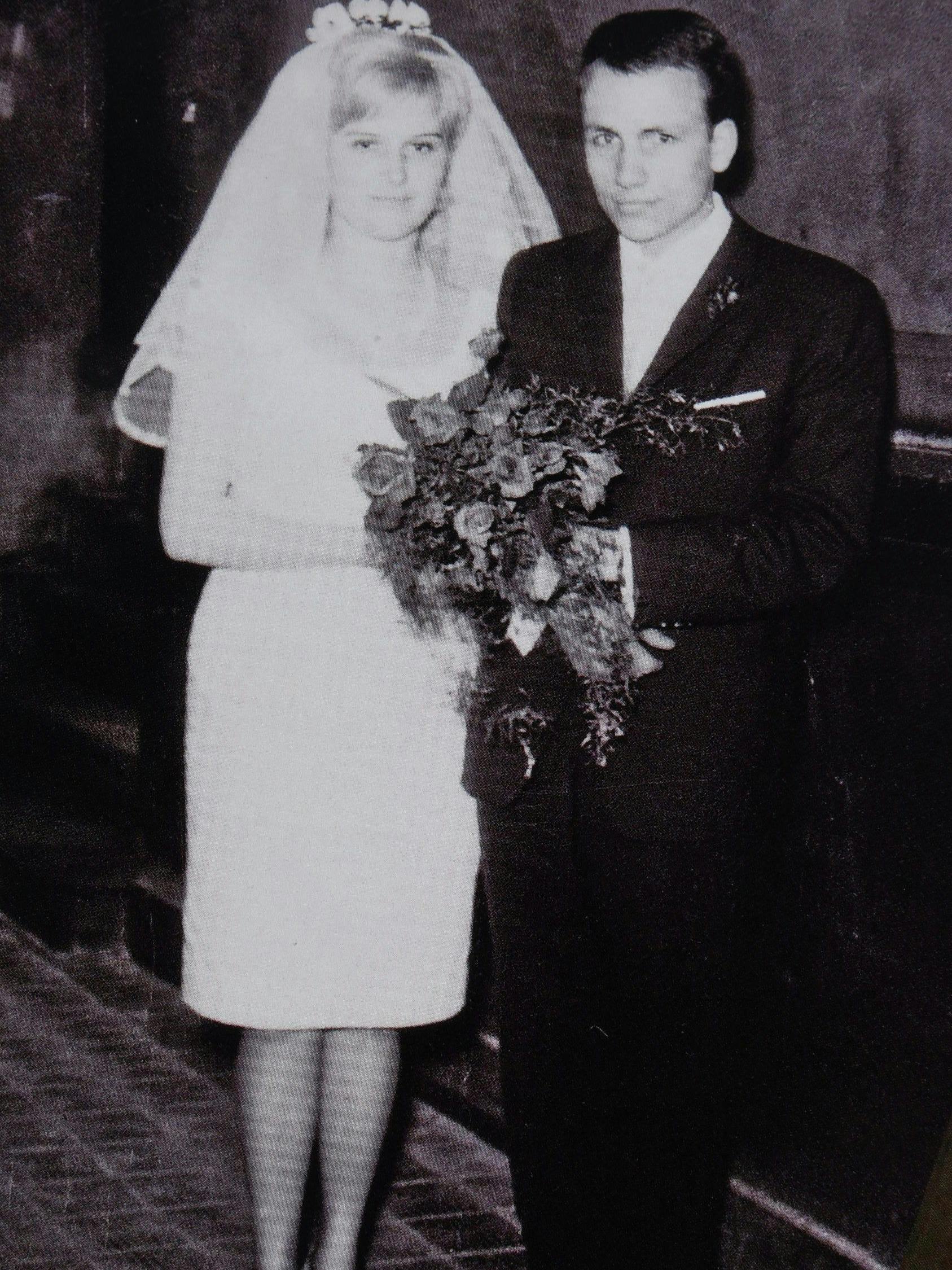 Am 7. Mai 1963 hat Andreas Holm seine Birgit im Standesamt Berlin-Mitte im Berolinahaus am Alex geheiratet.