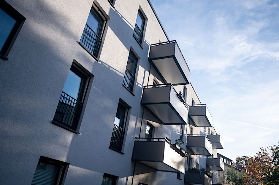 ARCHIV - Ein Projekt für «seriellen und modularen Wohnungsbau» in Berlin-Treptow.  