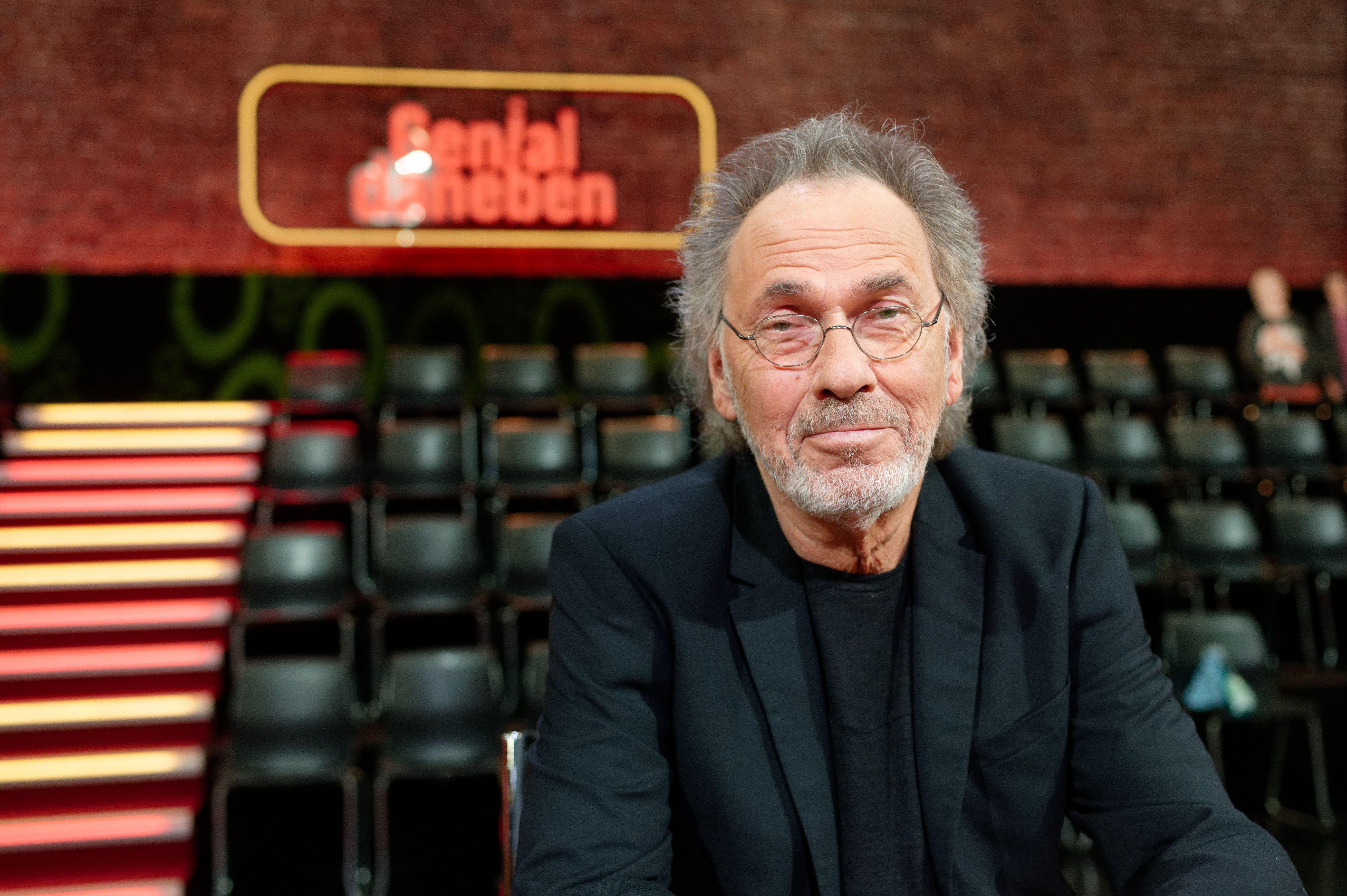 Image - Hammer bei „Genial daneben“: TV-Star Hugo Egon Balder überrascht die Fans