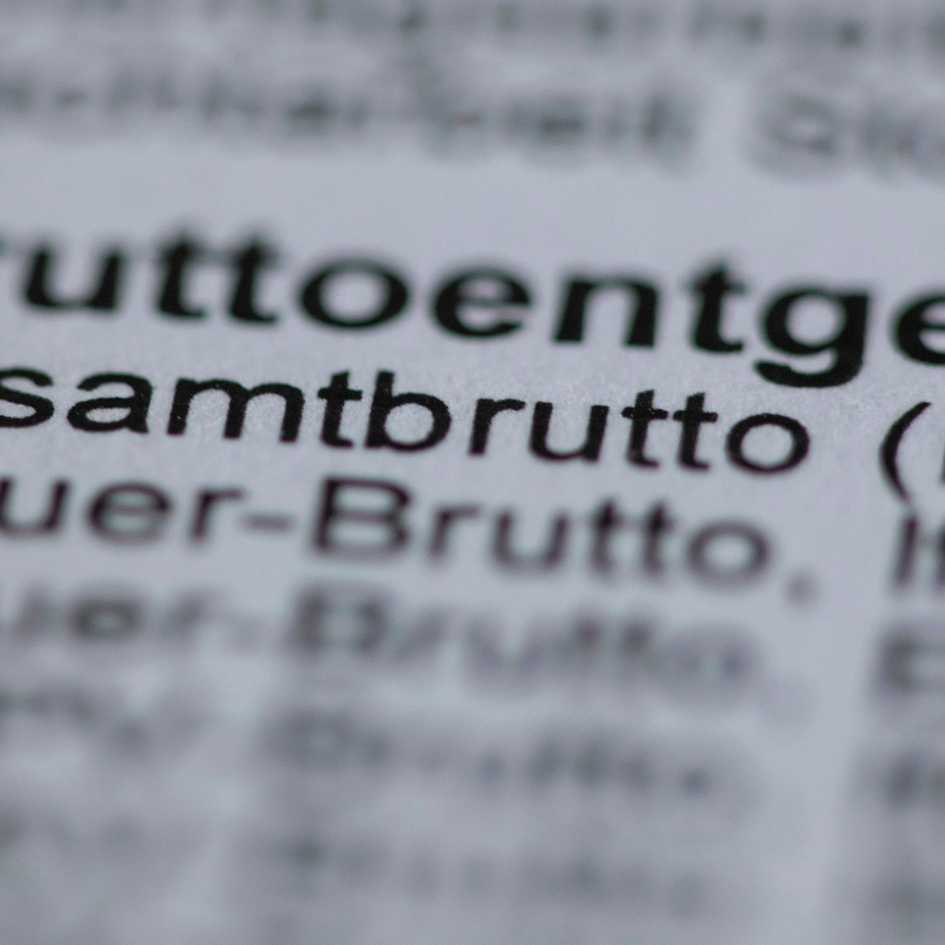 Ab 1. Juli gibt's für viele weniger Gehalt – sind Sie auch dabei?