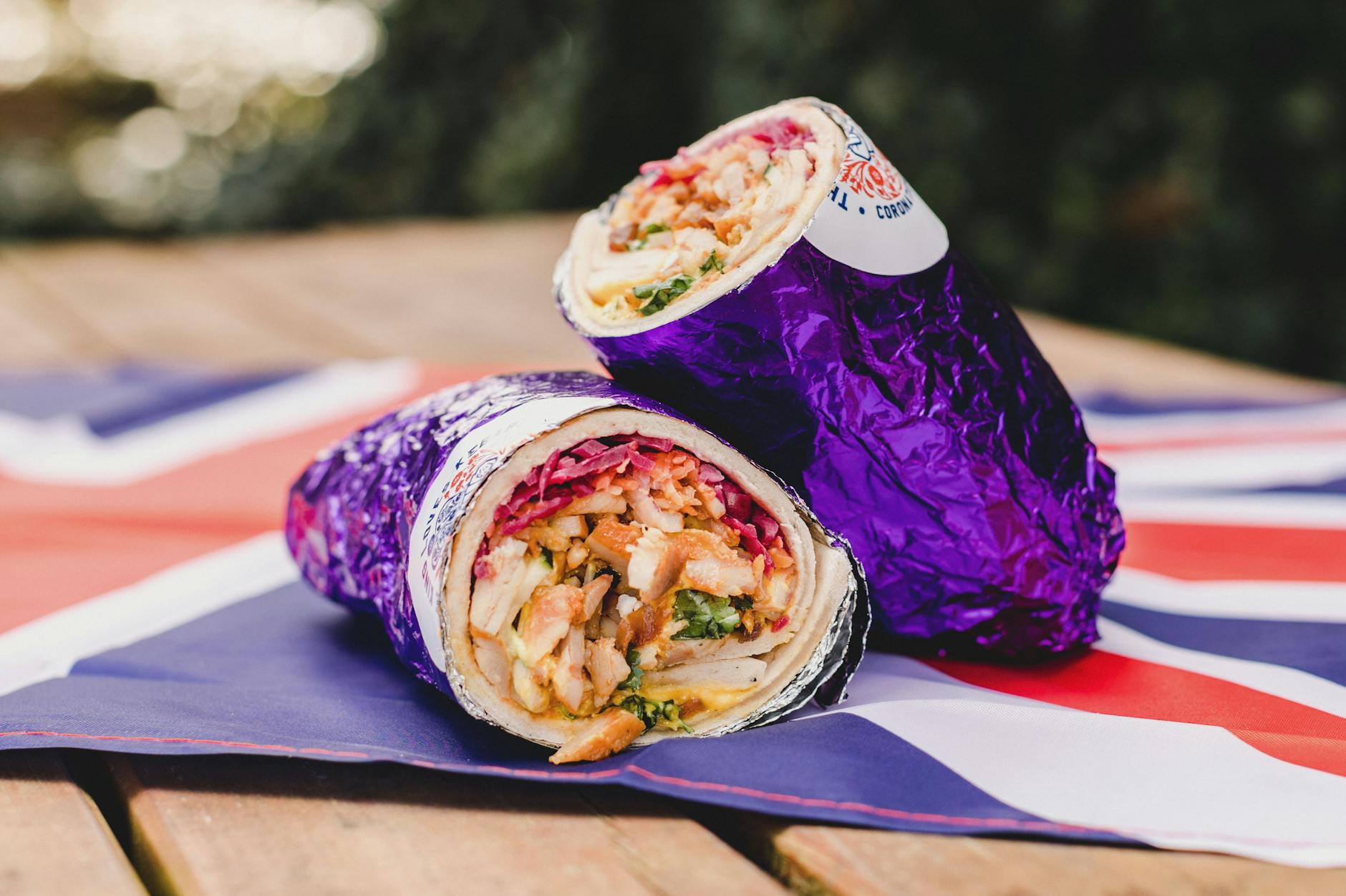 Der „Coronation Chicken Berlin Döner“ – das neue Angebot der Kebab-Kette „I am Döner“ zur Krönung von Charles und Camilla.