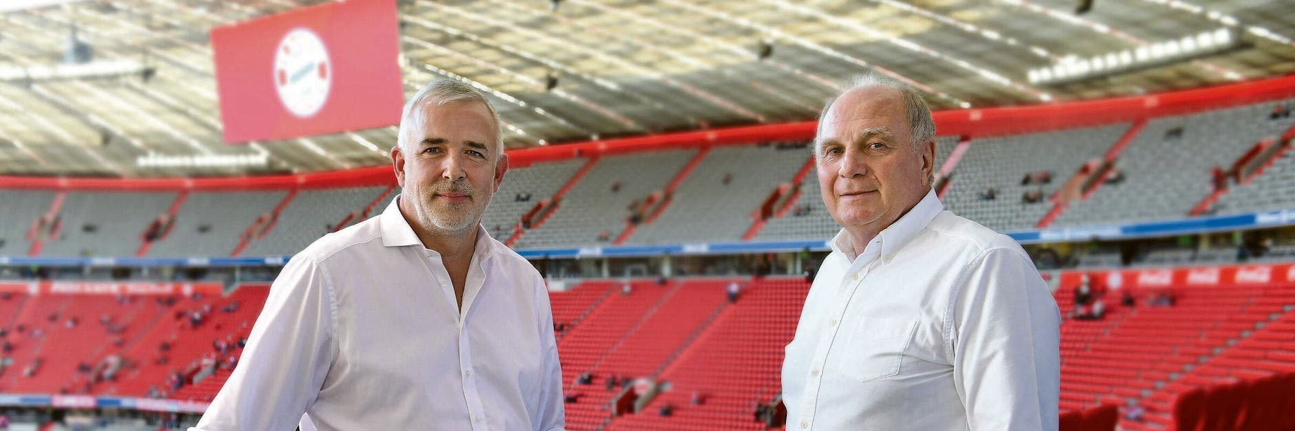 Zwei Macher, die sich schätzen: Dirk Zingler (58), Präsident des 1. FC Union, und Uli Hoeneß (71), Ehrenpräsident beim FC Bayern 