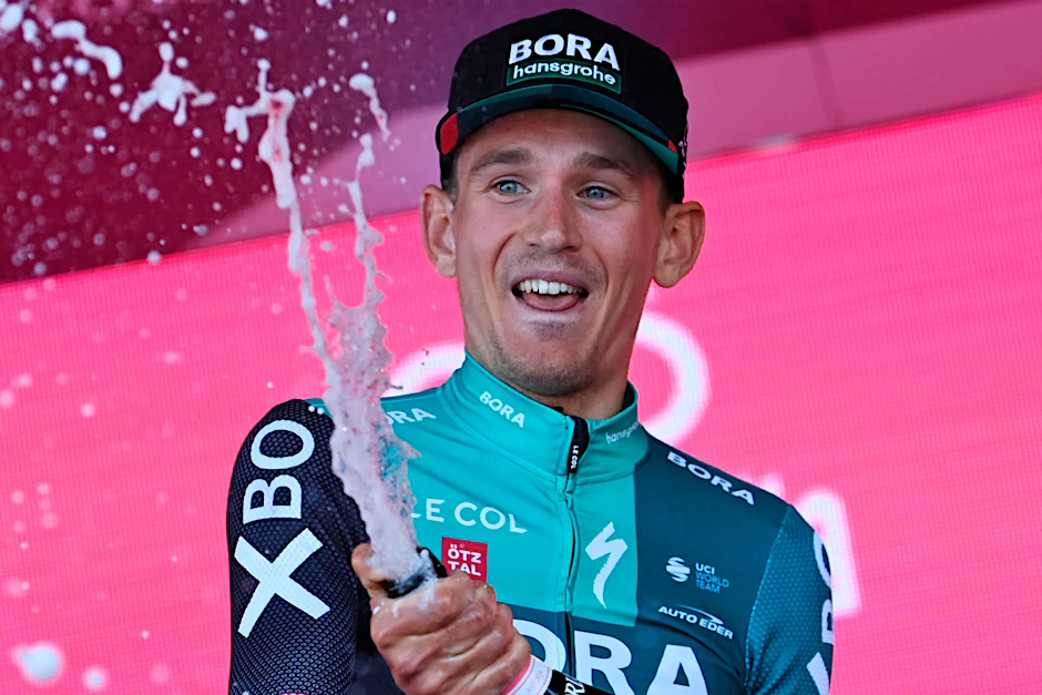 ARCHIV - In diesem Jahr nimmt Kämna die Gesamtwertung beim Giro in Angriff.  P/dpa