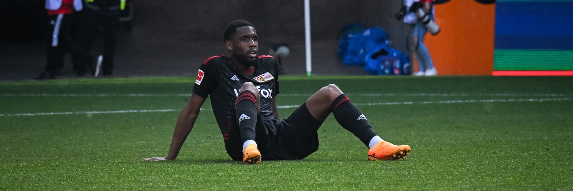Der Frust sitzt tief beim 1. FC Union nach dem 0:1 in Augsburg. Die Laune von Jordan Siebtacheu und Kollegen war nicht die beste ...