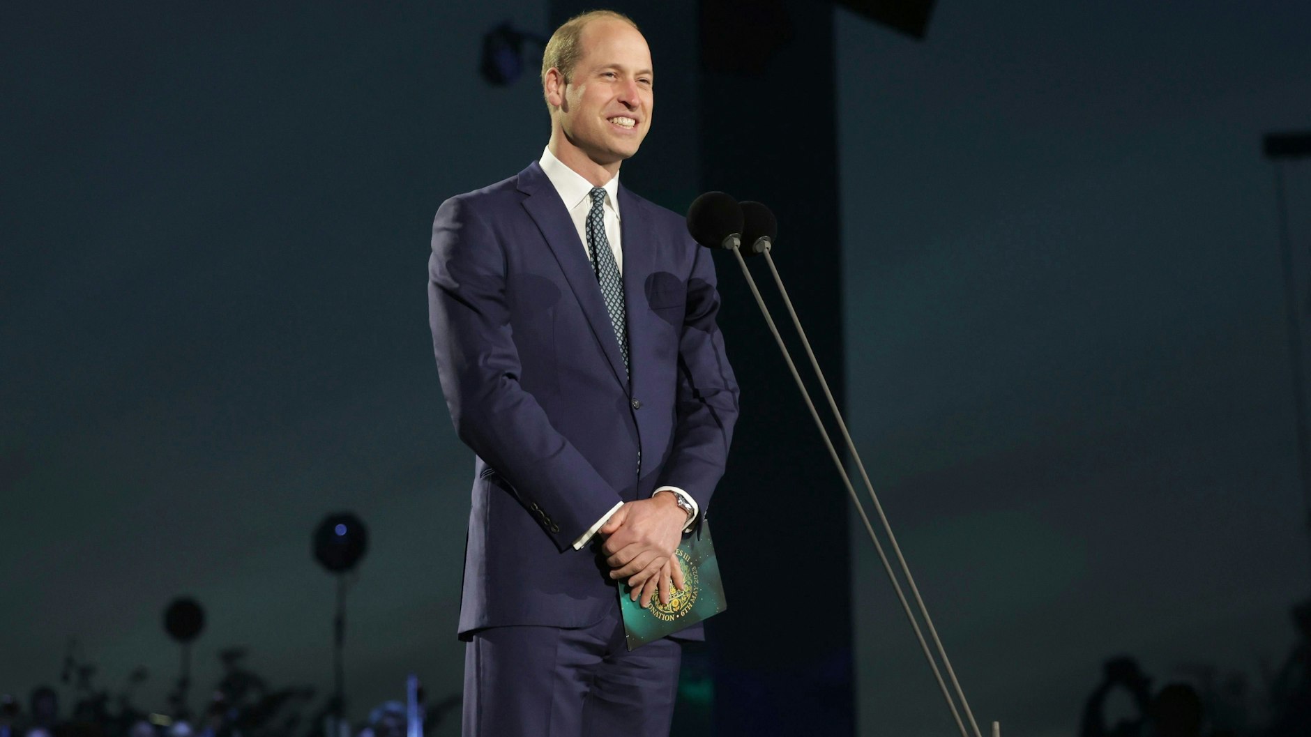 „Pa, wir alle sind so stolz auf Dich“, sagt Prinz William bei seinem Auftritt.