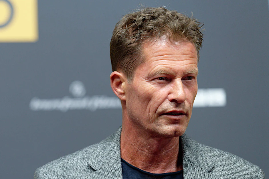 ARCHIV - Til Schweiger kommt zur Premiere des Films «Manta Manta - Zwoter Teil» in Köln.  