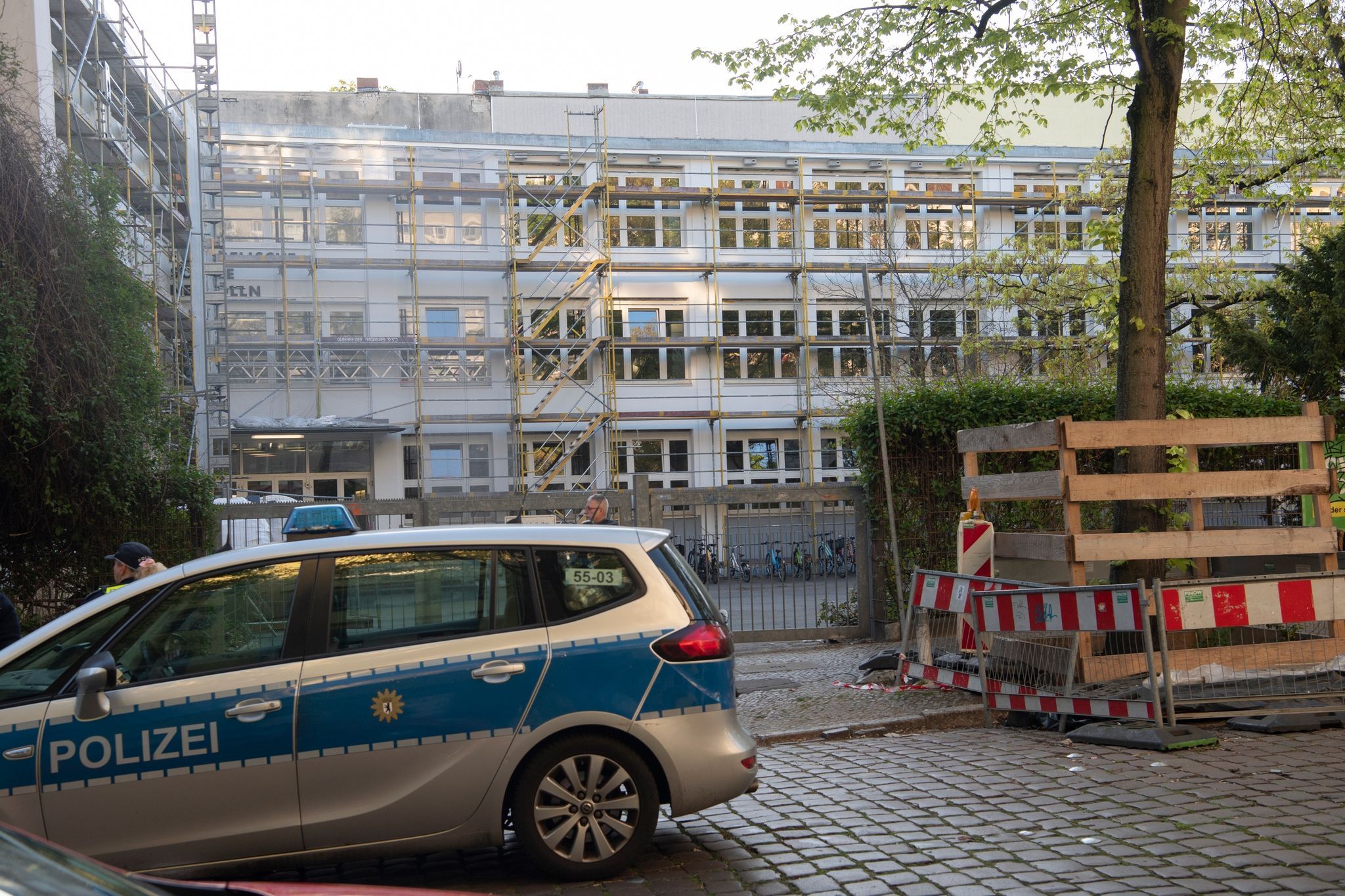 Nach Messerangriff: Unterricht an Berliner Schule läuft wieder