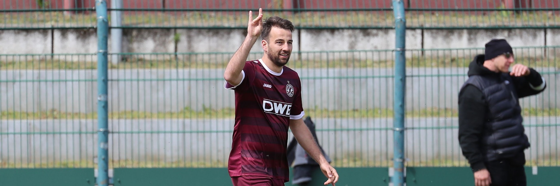 BFC-Star Christian Beck bejubelt seinen 1:0-Führungstreffer für die Dynamos.