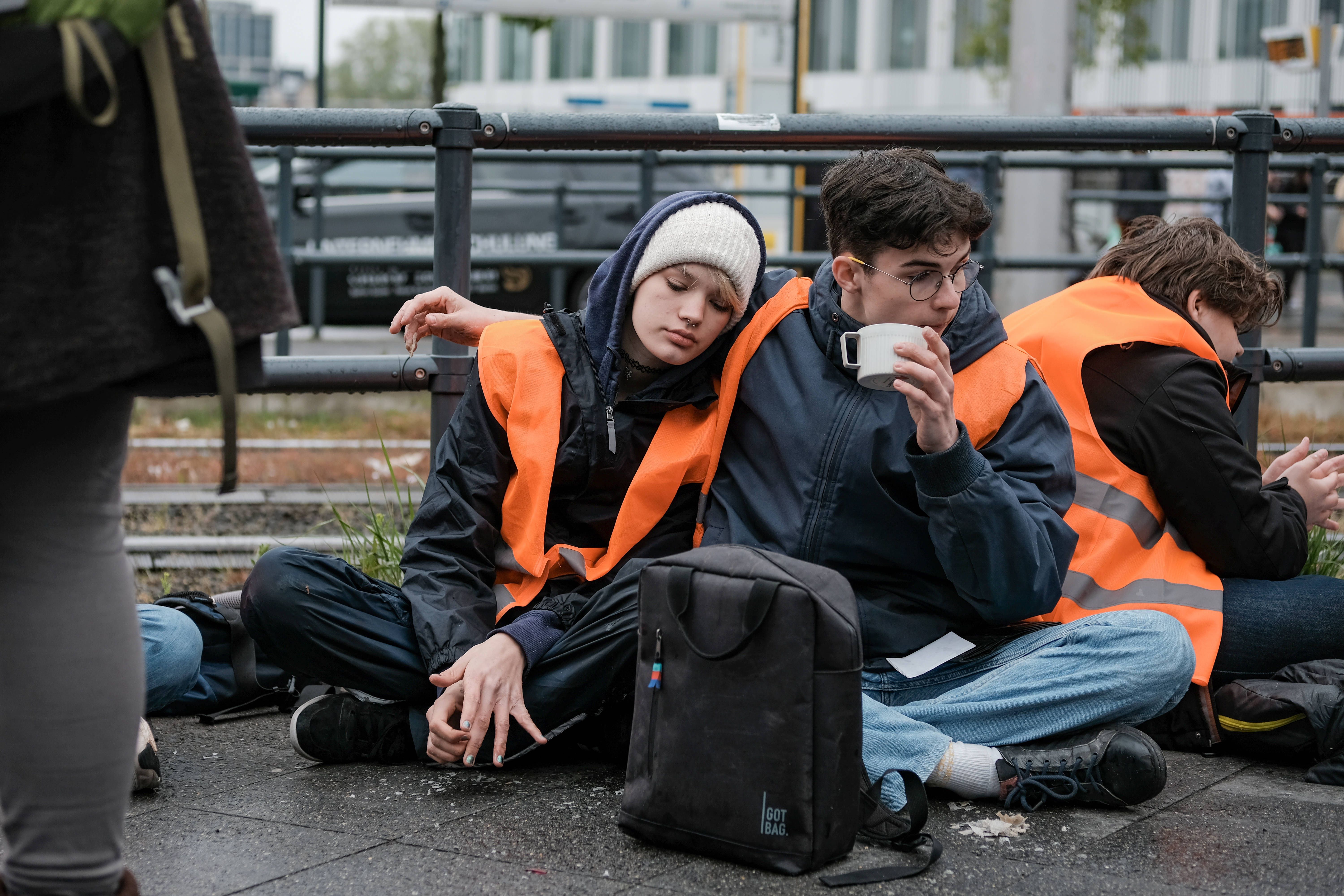 Klima-Kleber: Mit Kaffee und Kuchen auf Mitgliederfang!