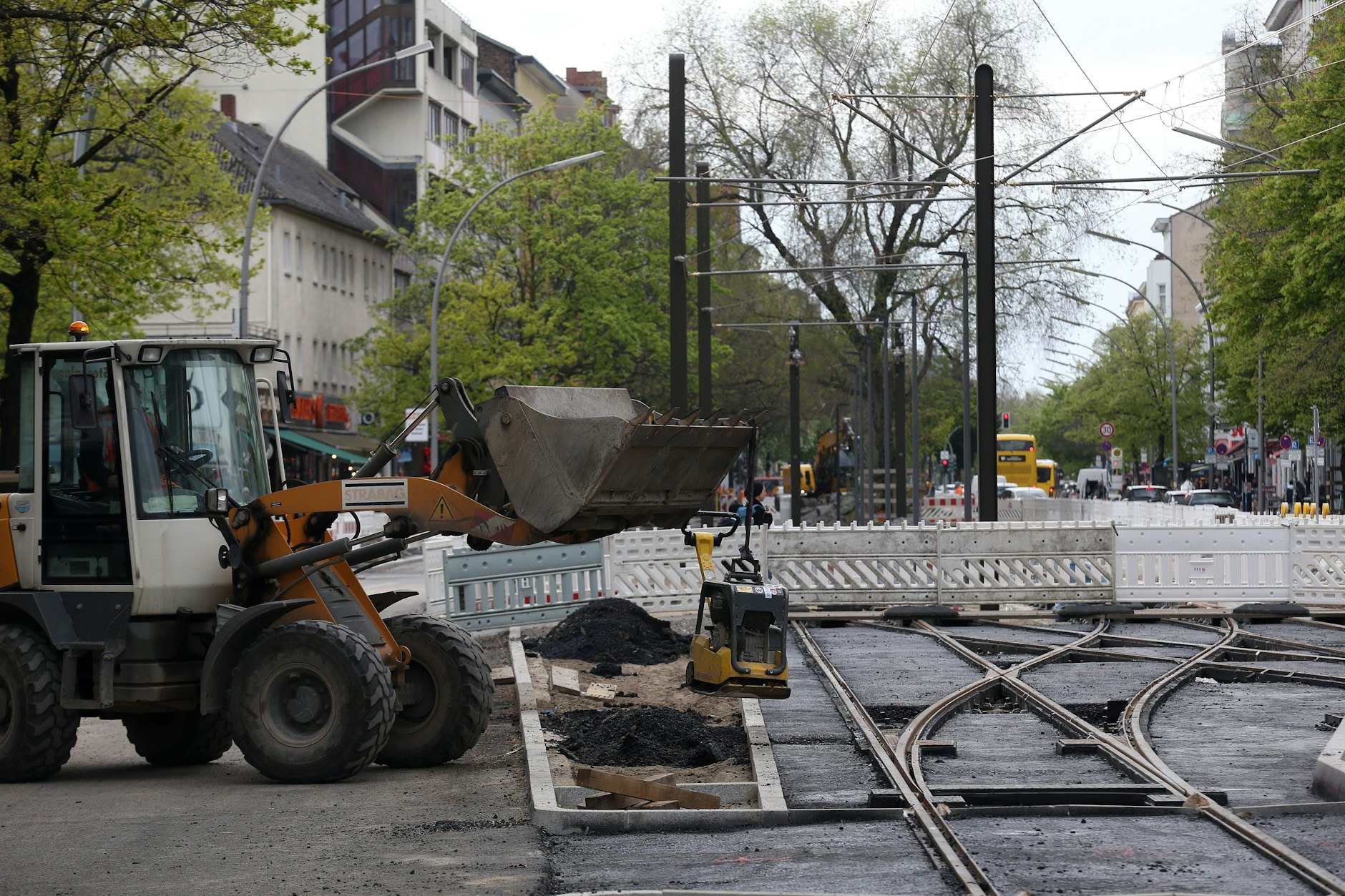 Bauarbeiten im Mai in Berlin an der Straßenbahntrasse in Moabit und an der Turmstraße.&nbsp;