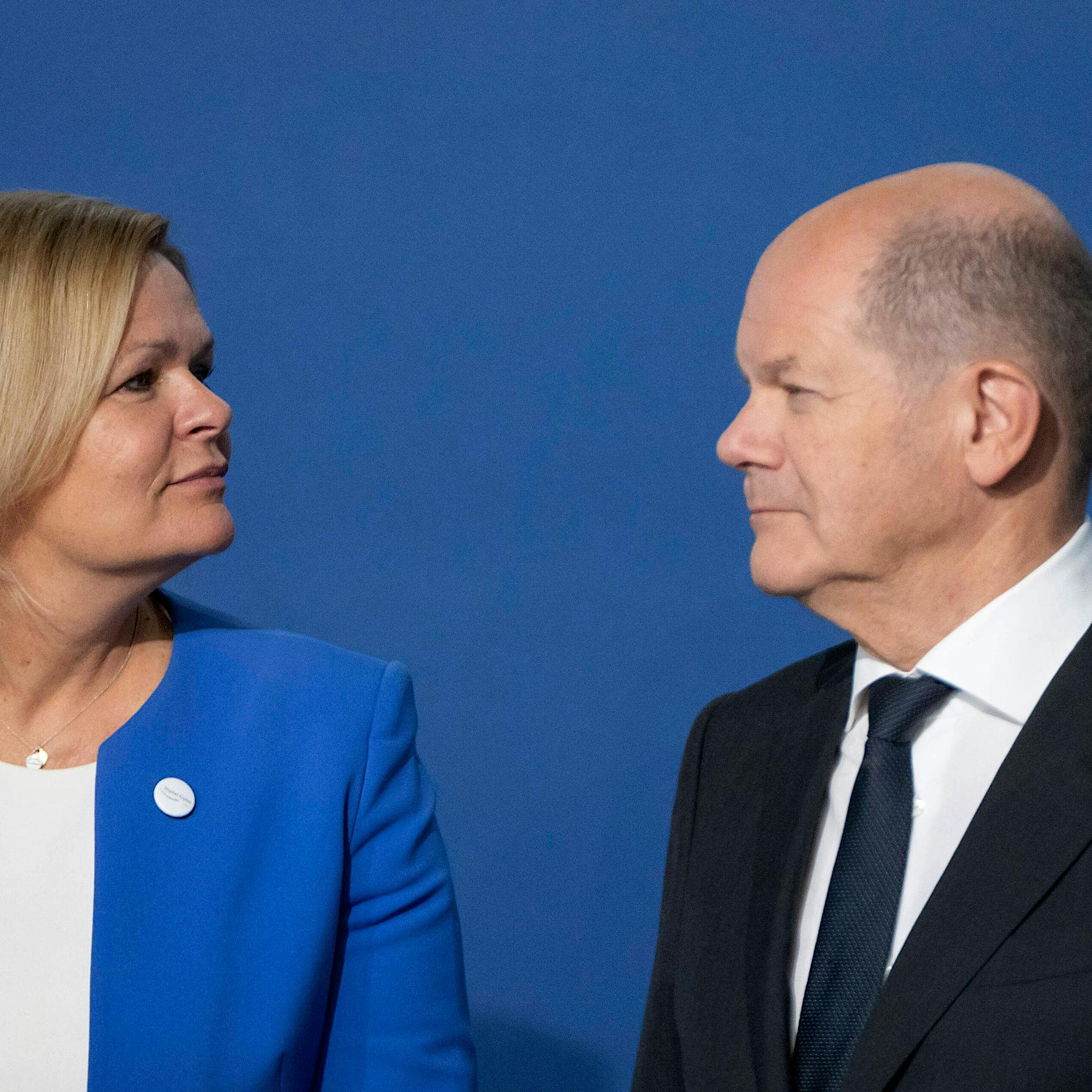 Jusos greifen Scholz und Faeser offen an: Flüchtlingskurs ist der SPD „unwürdig“