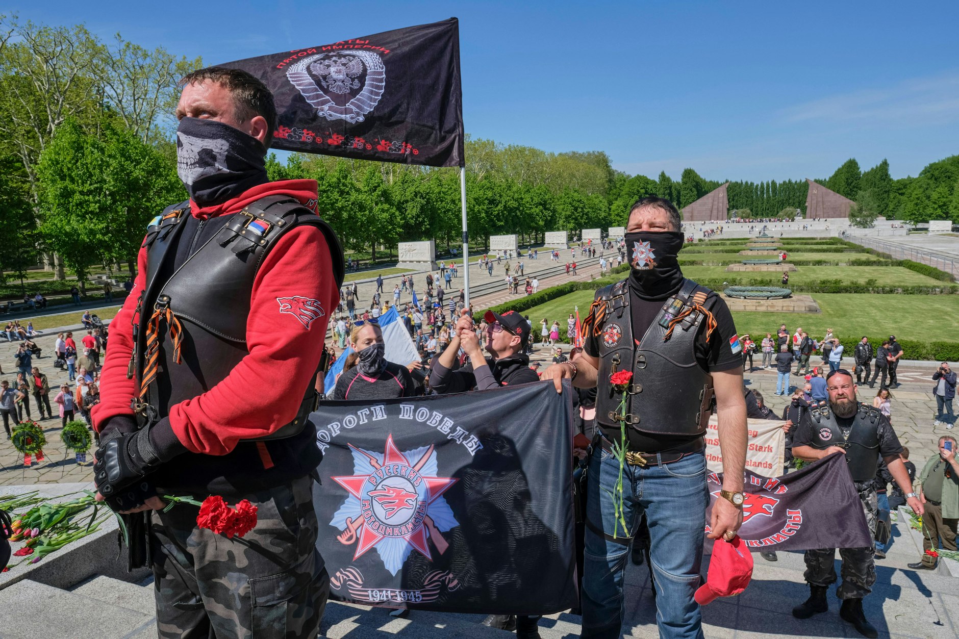 Alexander Saldostanow Vom Türsteher in WestBerlin zu Putins Ober