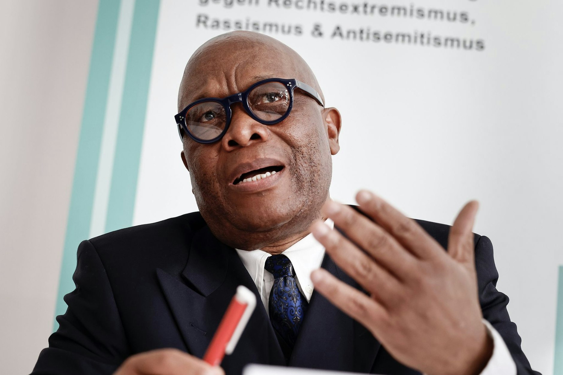 Mutombo Mansamba, Bruder des verstorbenen Kupa Ilunga Medard Mutombo.