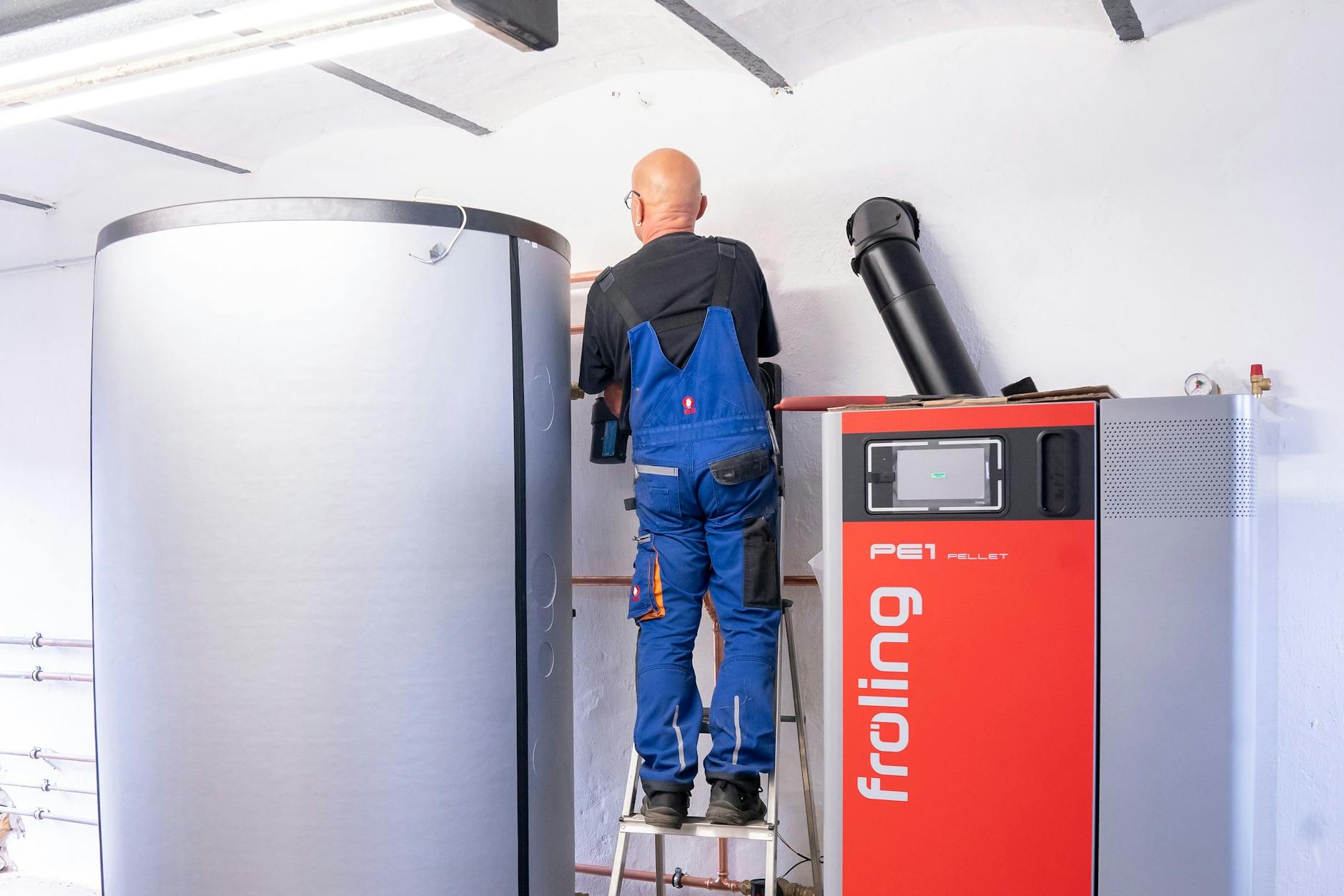 Bald nur noch Wärmepumpen? Deutschlands größter Heizungsbauer verkauft keine Ölheizungen mehr.