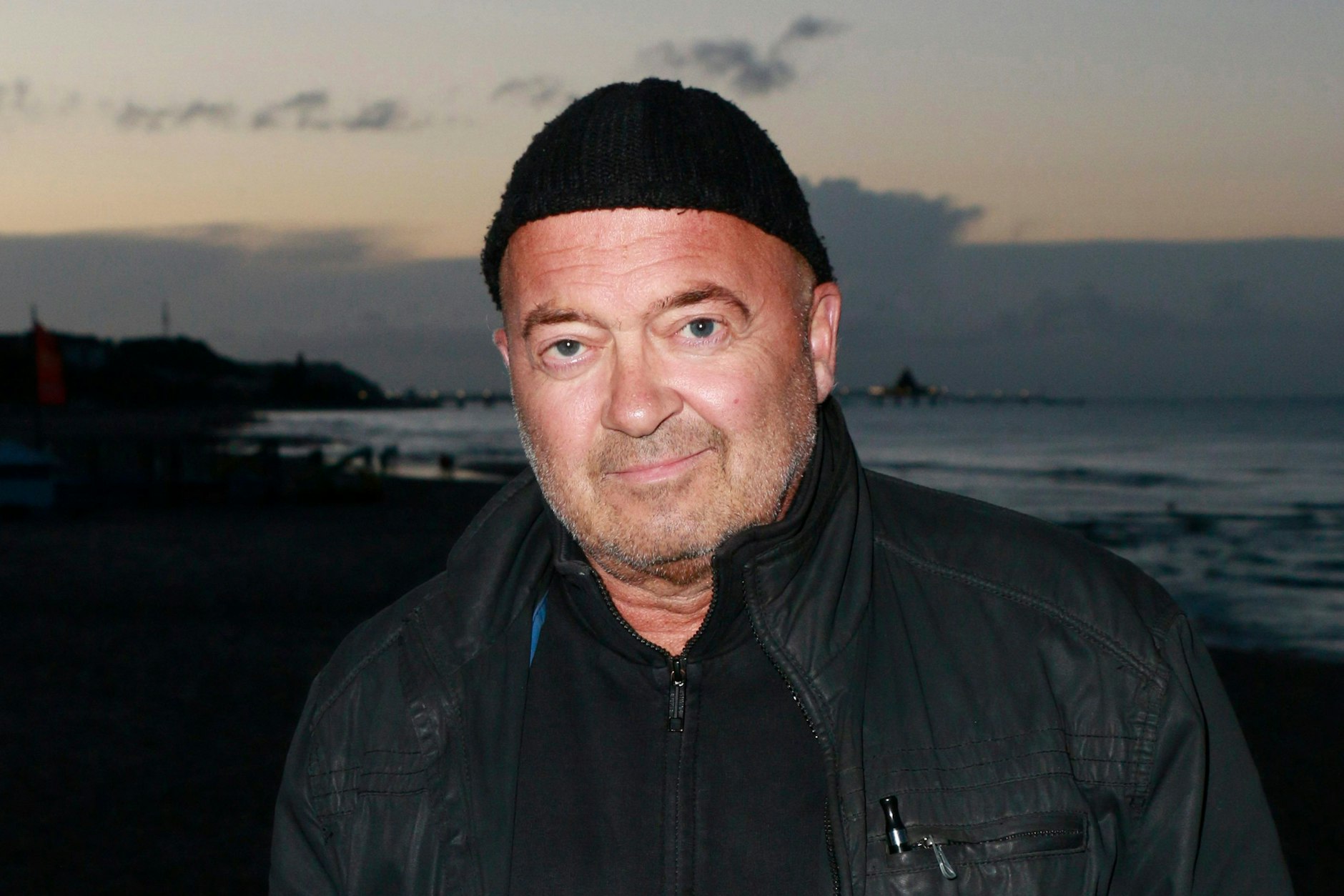 Schwarze Wollmütze, Berliner Schnauze: der Schauspieler Florian Martens