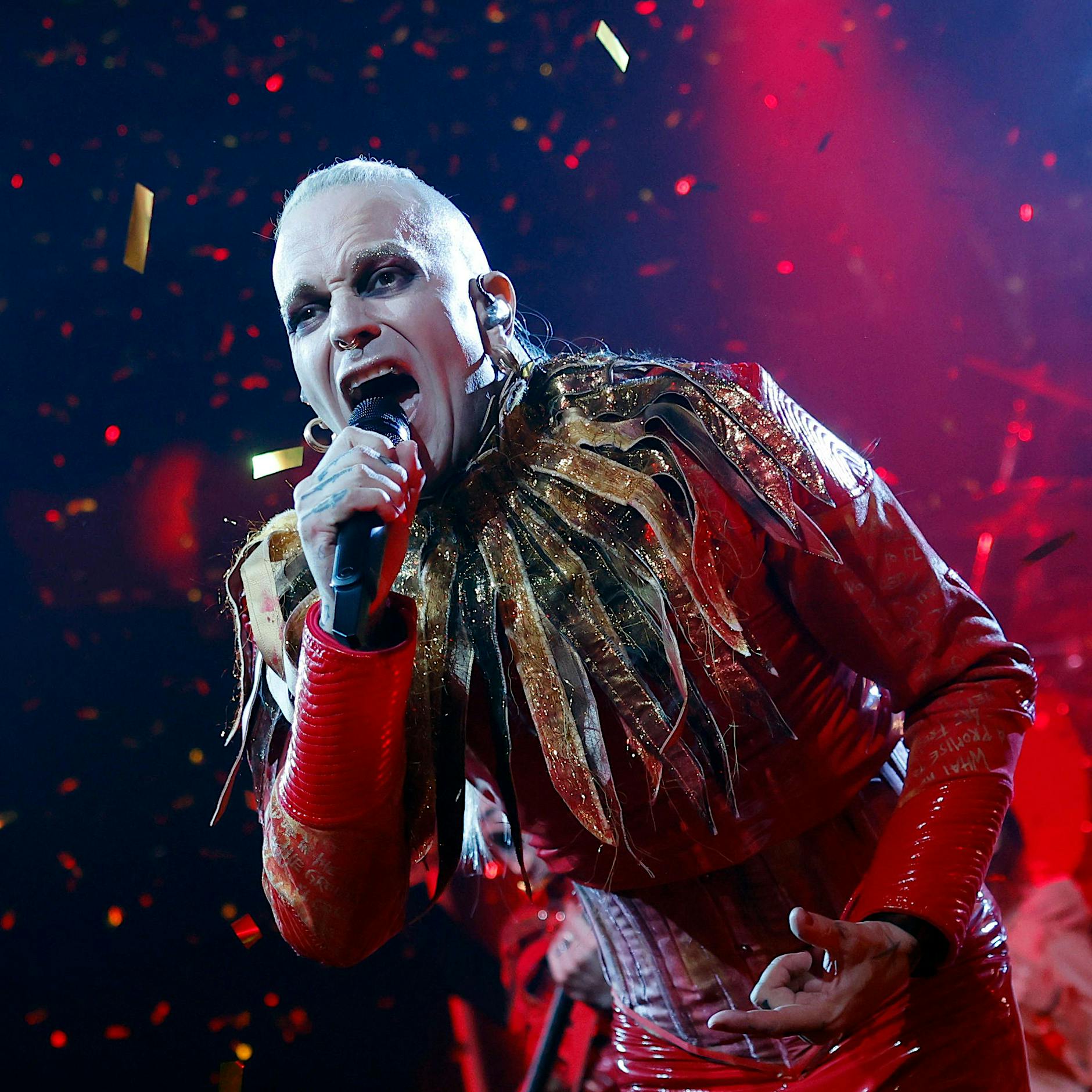 Der Herr der verlorenen Seelen: Chris Harms, unser Blut-und-Glitzer-Sänger für den ESC