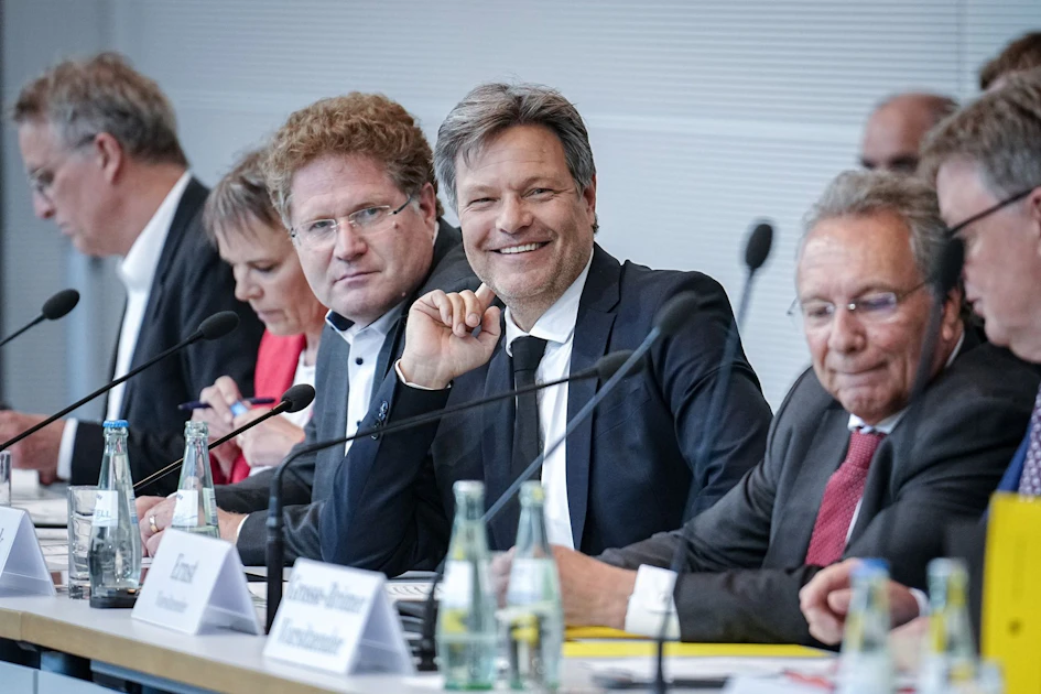 Habeck hält an Graichen fest