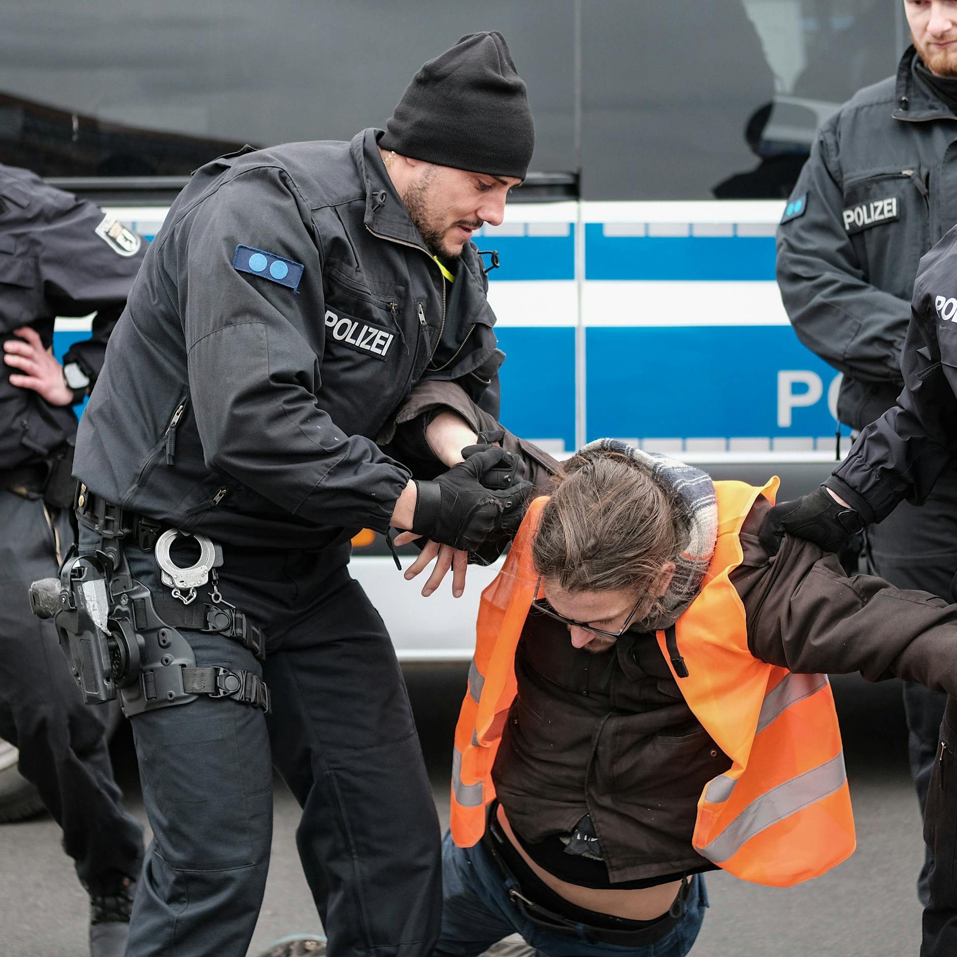 Liveticker! ++ Letzte Generation lädt zu Sitzblockade-Trainings – viele Anmeldungen ++