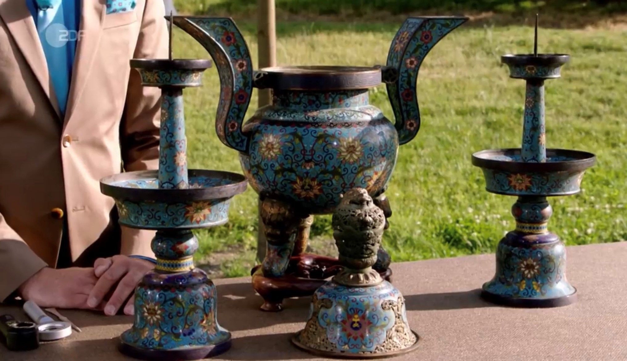 Image - Giganten-Duell bei „Bares für Rares“: Legendäre Preisschlacht – irres Ergebnis