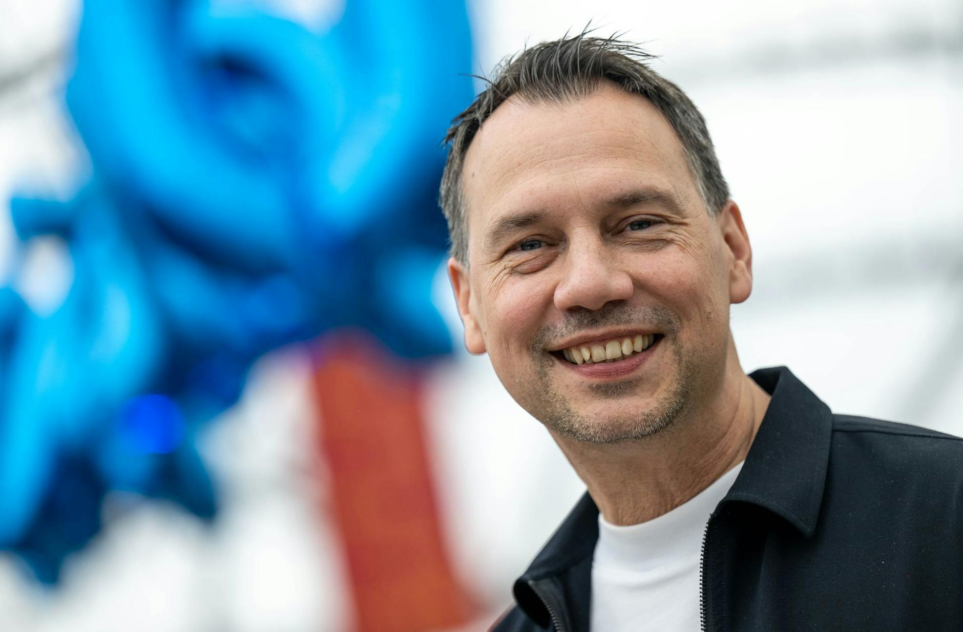 ARCHIV - Der deutsche Schriftsteller Sebastian Fitzek zu Gast auf der Leipziger Buchmesse.