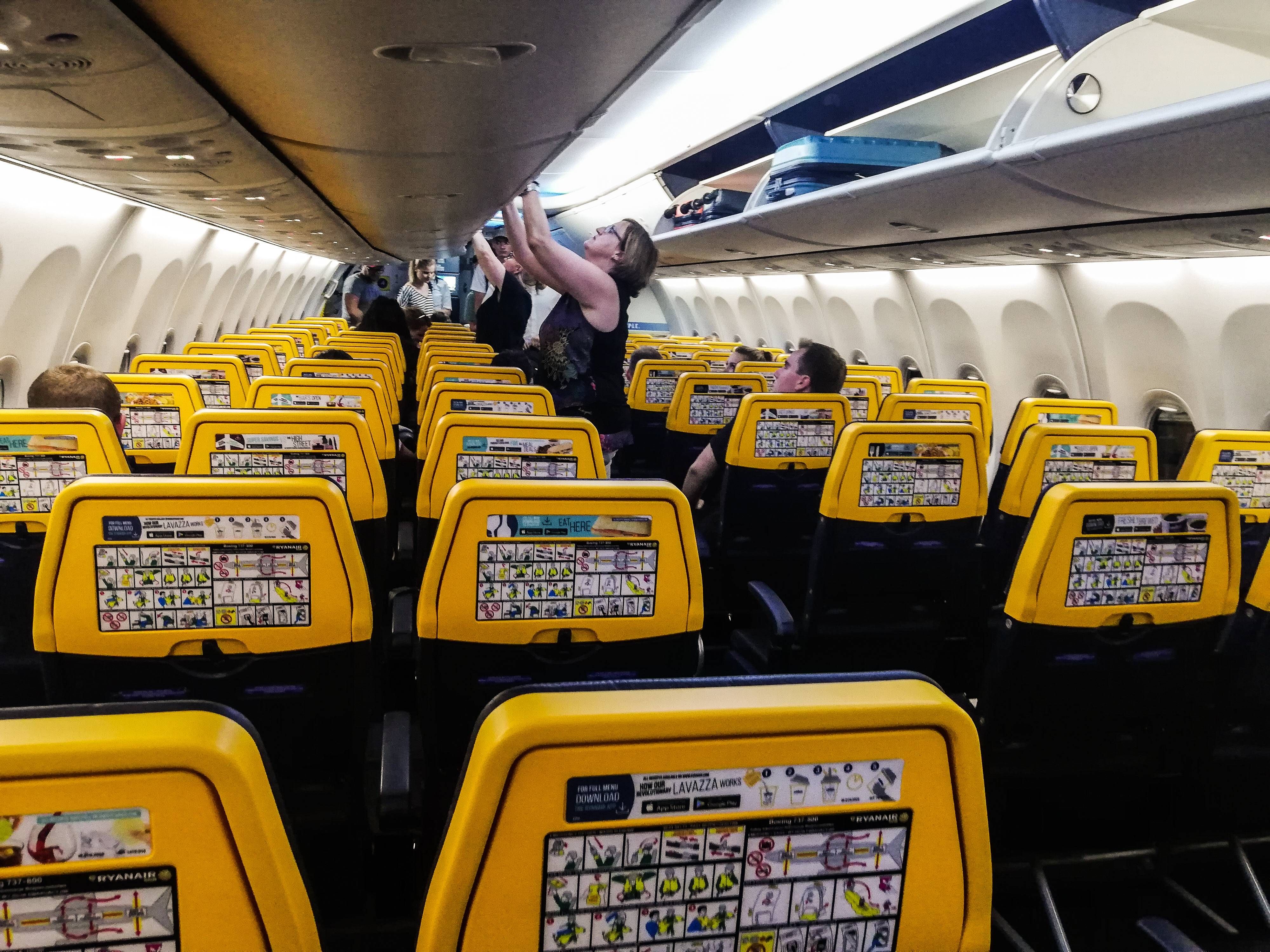 Image - Sarah (23) mit krasser Sex-Beichte: Ich begehre eine Boeing 737