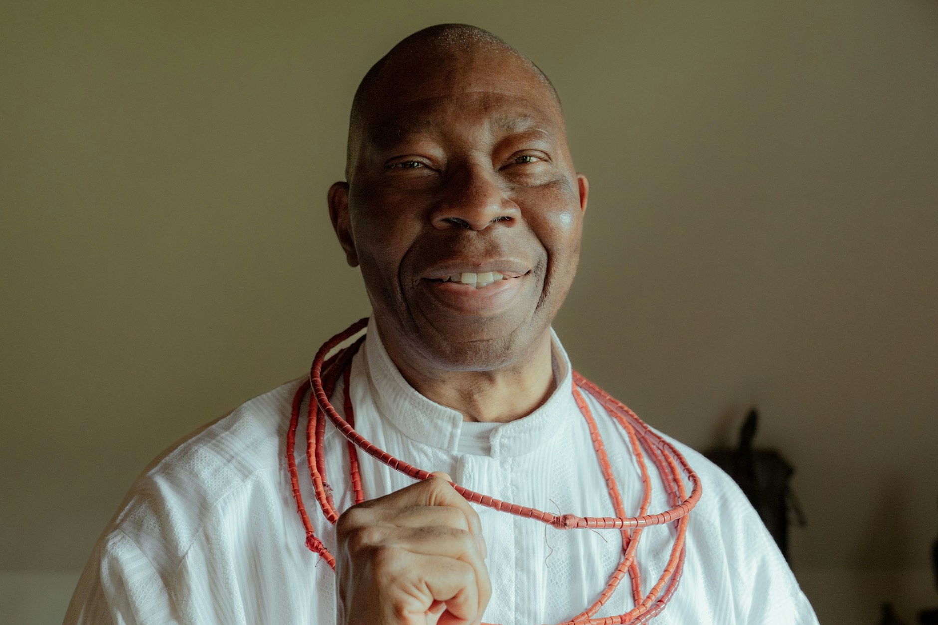 Okpame-Edward Oronsaye ist Mitglied der Königsfamilie von Benin.