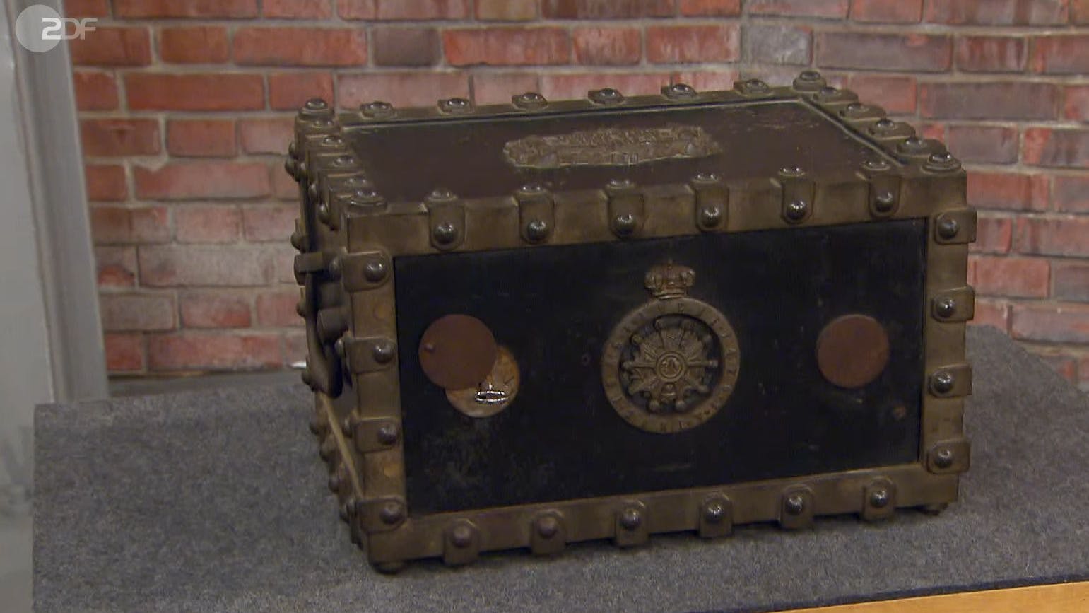 „Bares für Rares“Experte wird zum Tresorknacker