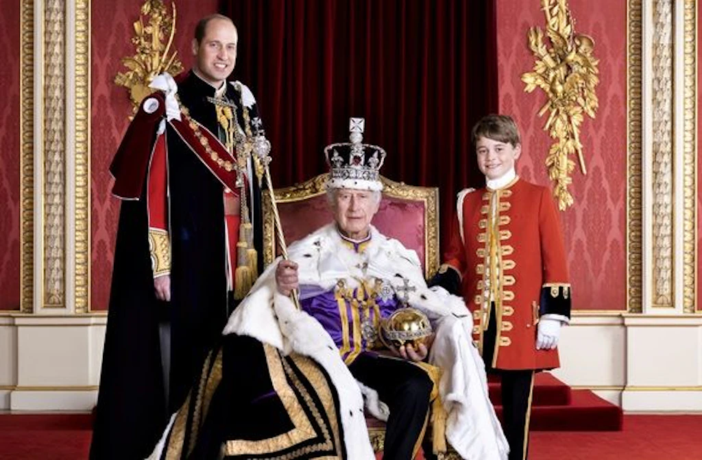 Der König und die Jungs: Palast veröffentlicht Foto von Charles mit Thronerben