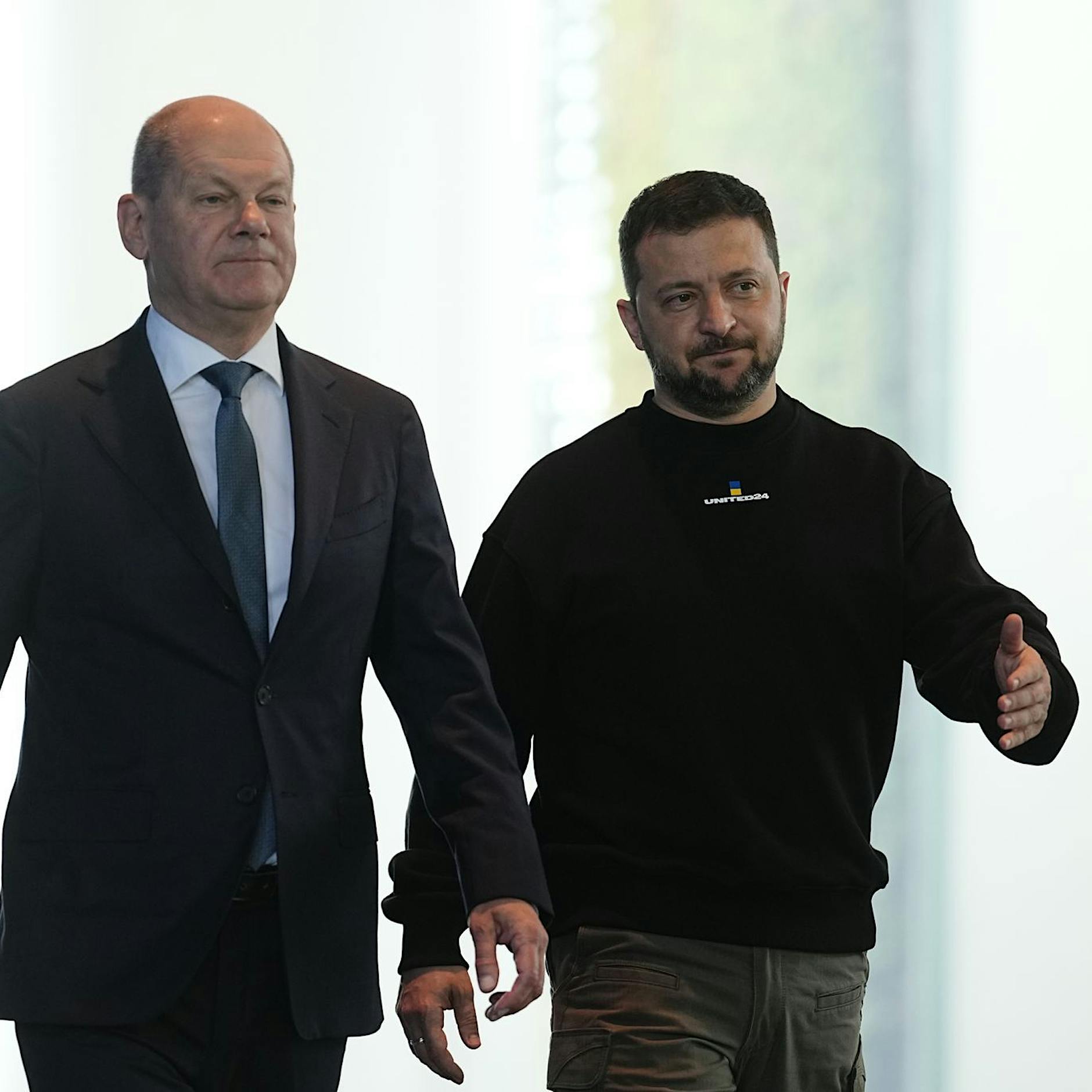 Bericht: Selenskyj wollte Druschba-Pipeline der Ungarn sprengen