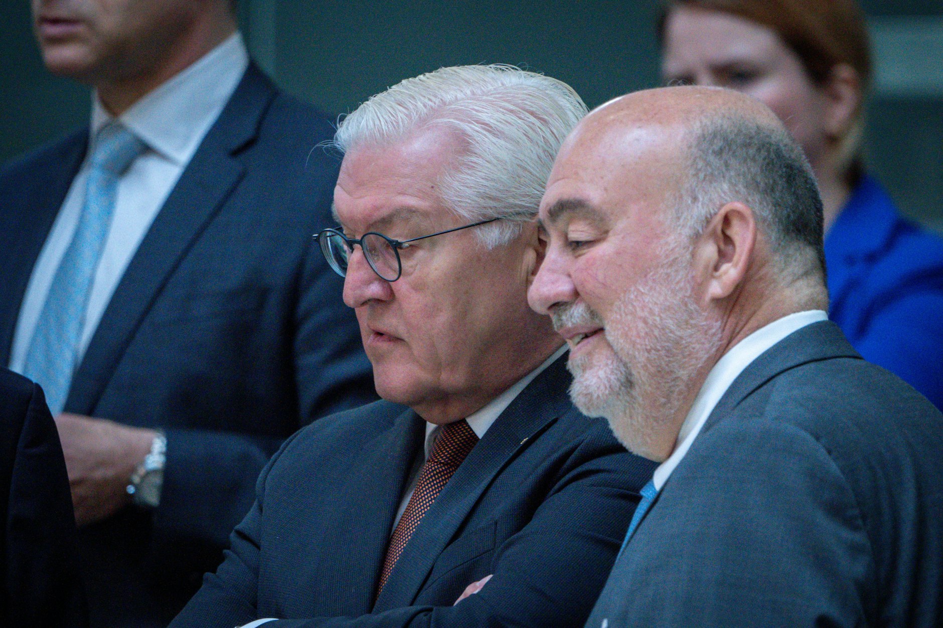 Israels Botschafter Ron Prosor (r.) und Bundespräsident Frank-Walter Steinmeier