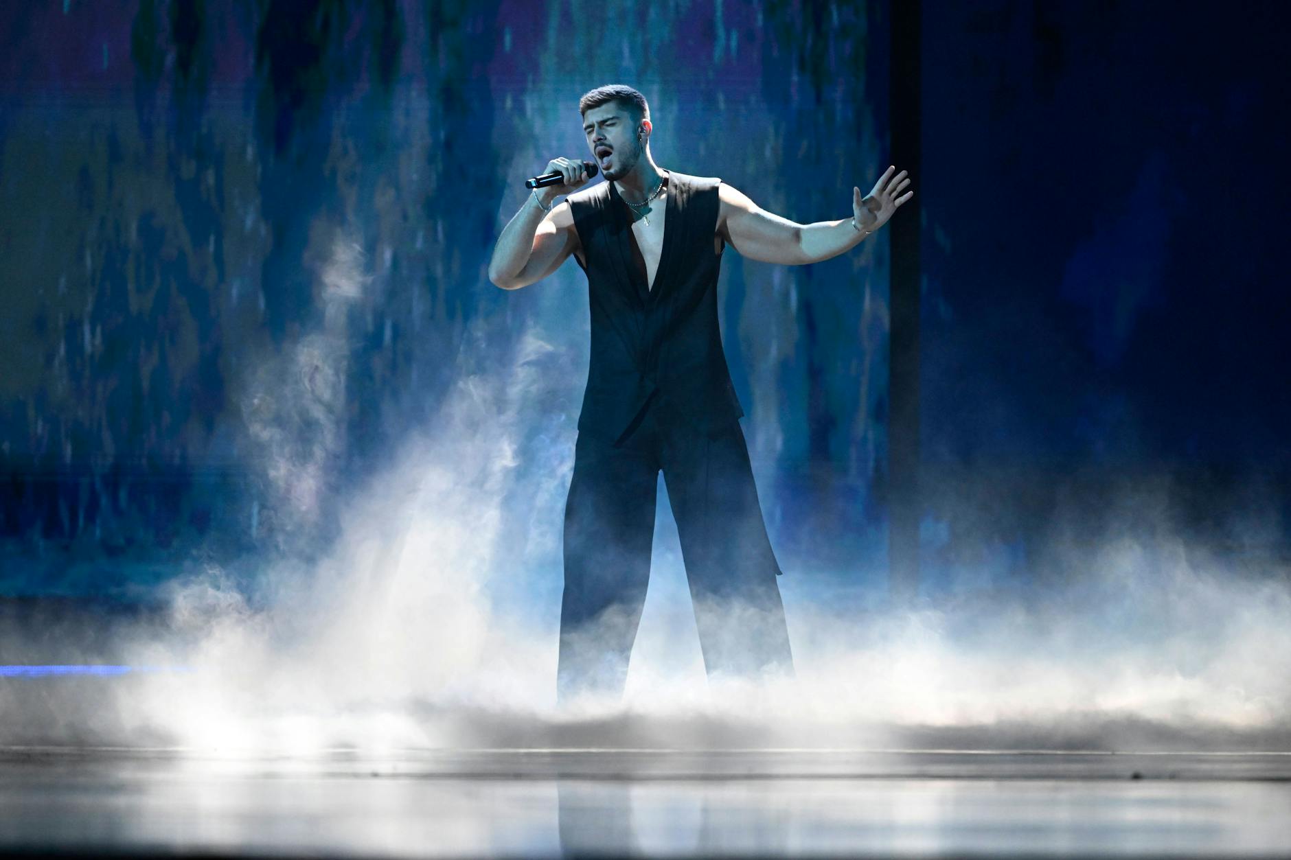 Platz 12: Der Australier Andrew Lambrou sang für Zypern: „Break a Broken Heart“.