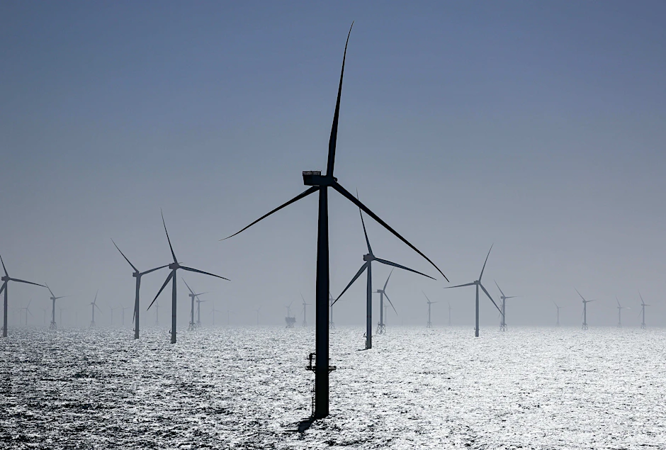 In Zukunft sollen Offshore-Windparks die Förderung grünen Wasserstoffs ermöglichen und schrittweise den blauen Wasserstoff ablösen.