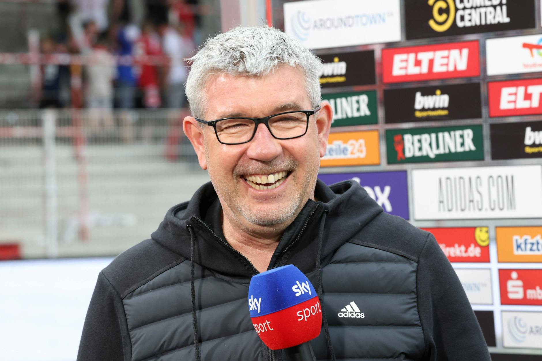 Urs Fischer kommt aus dem Strahlen derzeit wohl kaum heraus. Mit dem 1. FC Union Berlin steht er vor dem Einzug in die Champions League.