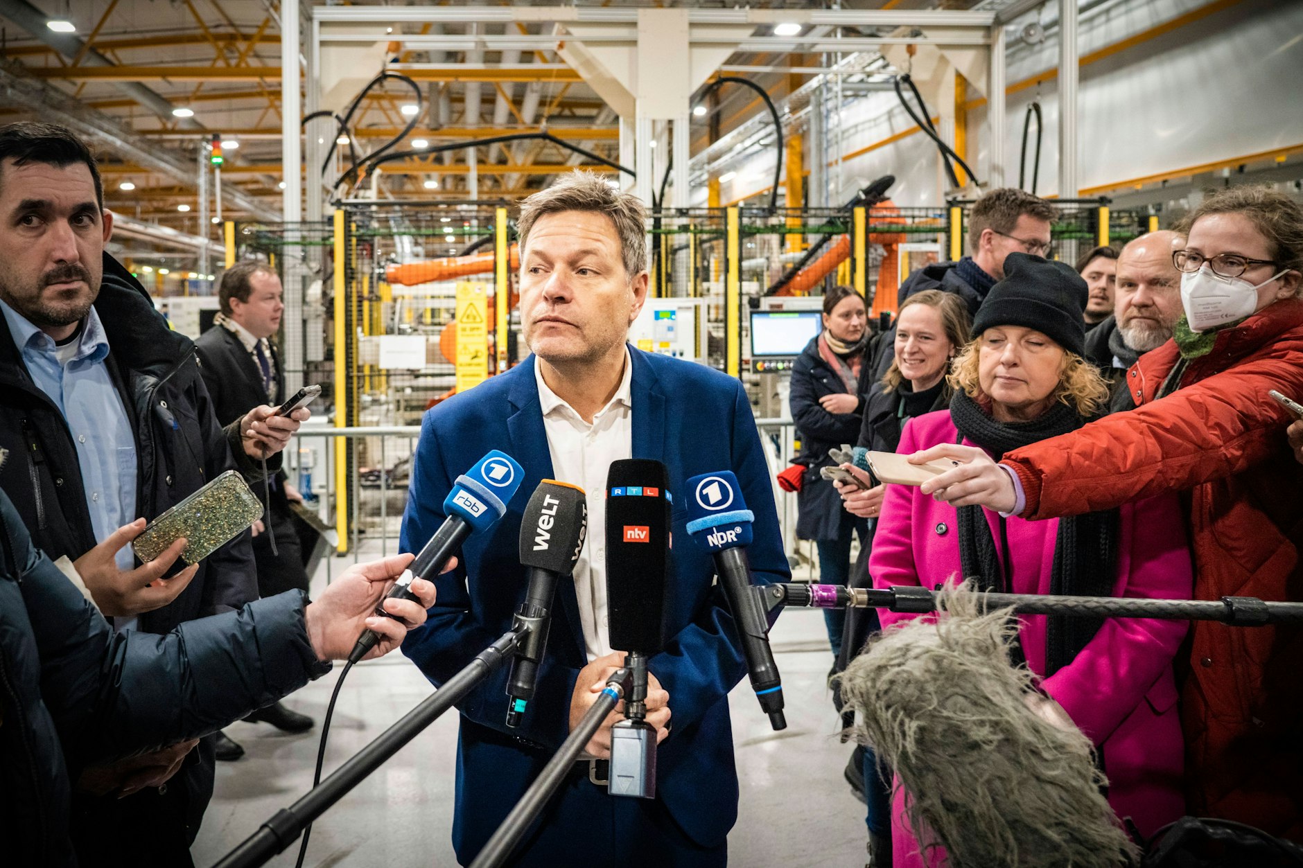 Robert Habeck besuchte das Wasserstoffunternehmen NEL in Norwegen im Januar 2023