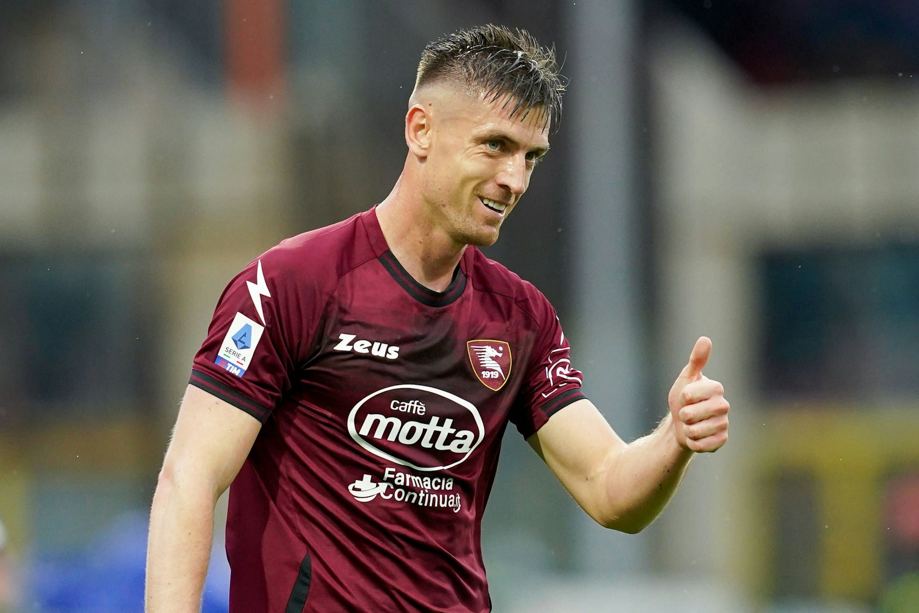 Nach einem Jahr bei Italien-Klub US Salernitana könnte Herthas Flop-Stürmer Krzystof Piatek nächste Saison bei Sporting Lissabon anheuern.