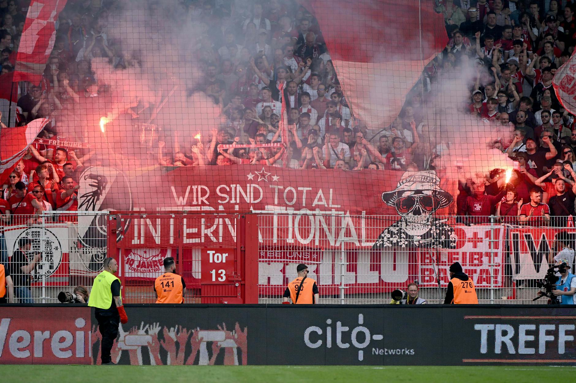 Die Fans des 1. FC Union Berlin freuen sich schon: Auch in der nächsten Saison gibt es mindestens drei internationale Auswärtsfahrten.