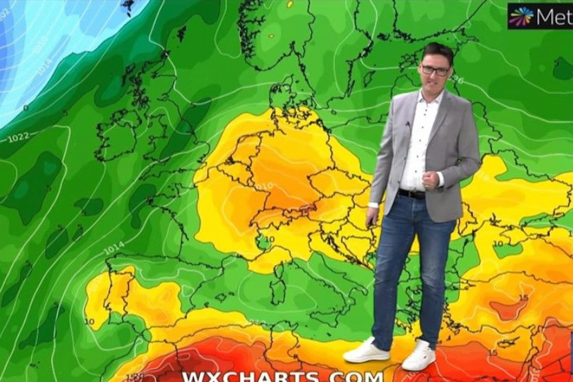 Wetter-Experte Dominik Jung zeigt die große Wärmeblase, die Deutschland Ende der Woche 30 Grad bescheren soll.