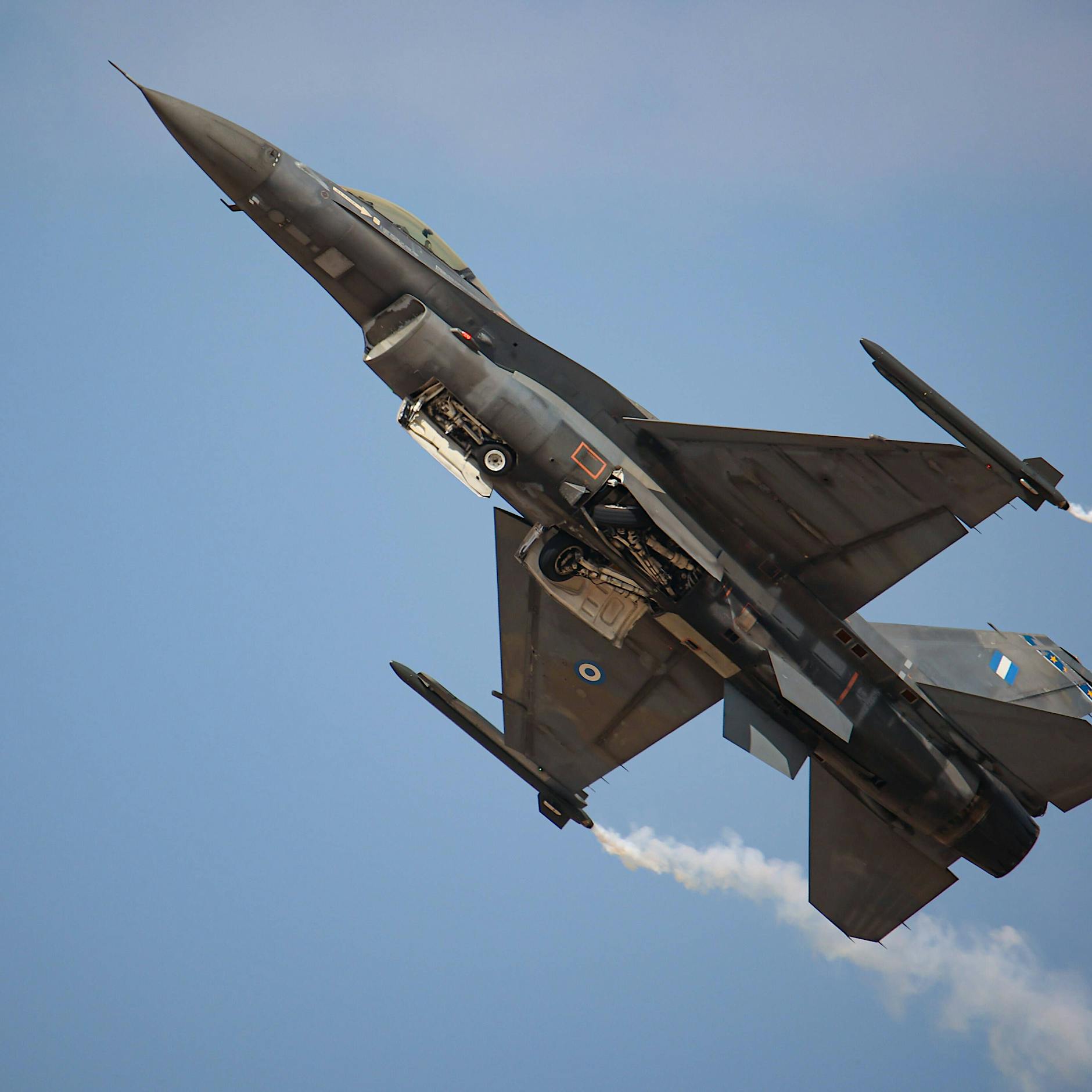 London und Berlin: Weißes Haus entscheidet über F-16-Lieferung an Ukraine