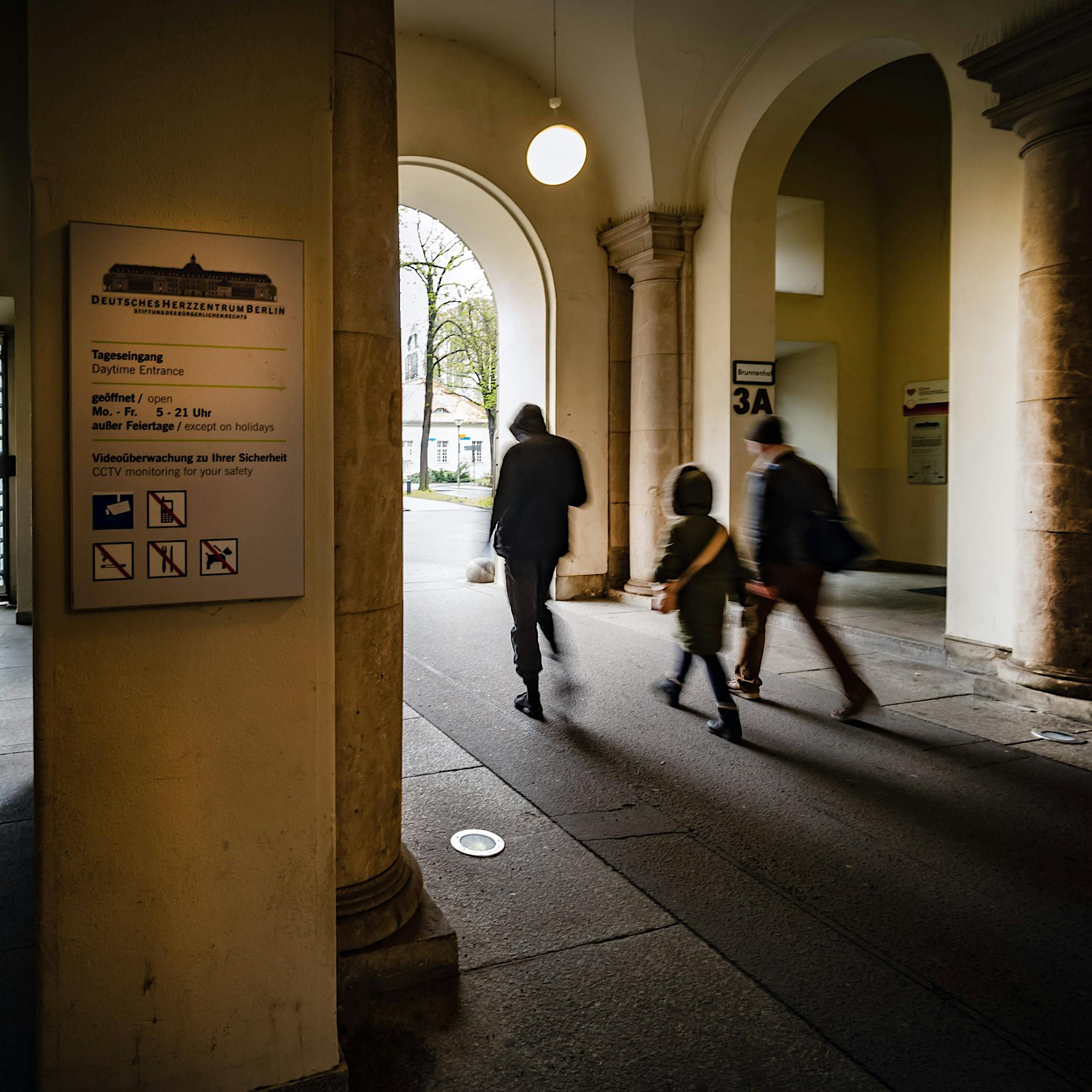 Berliner Charité-Arzt soll Patienten totgespritzt haben