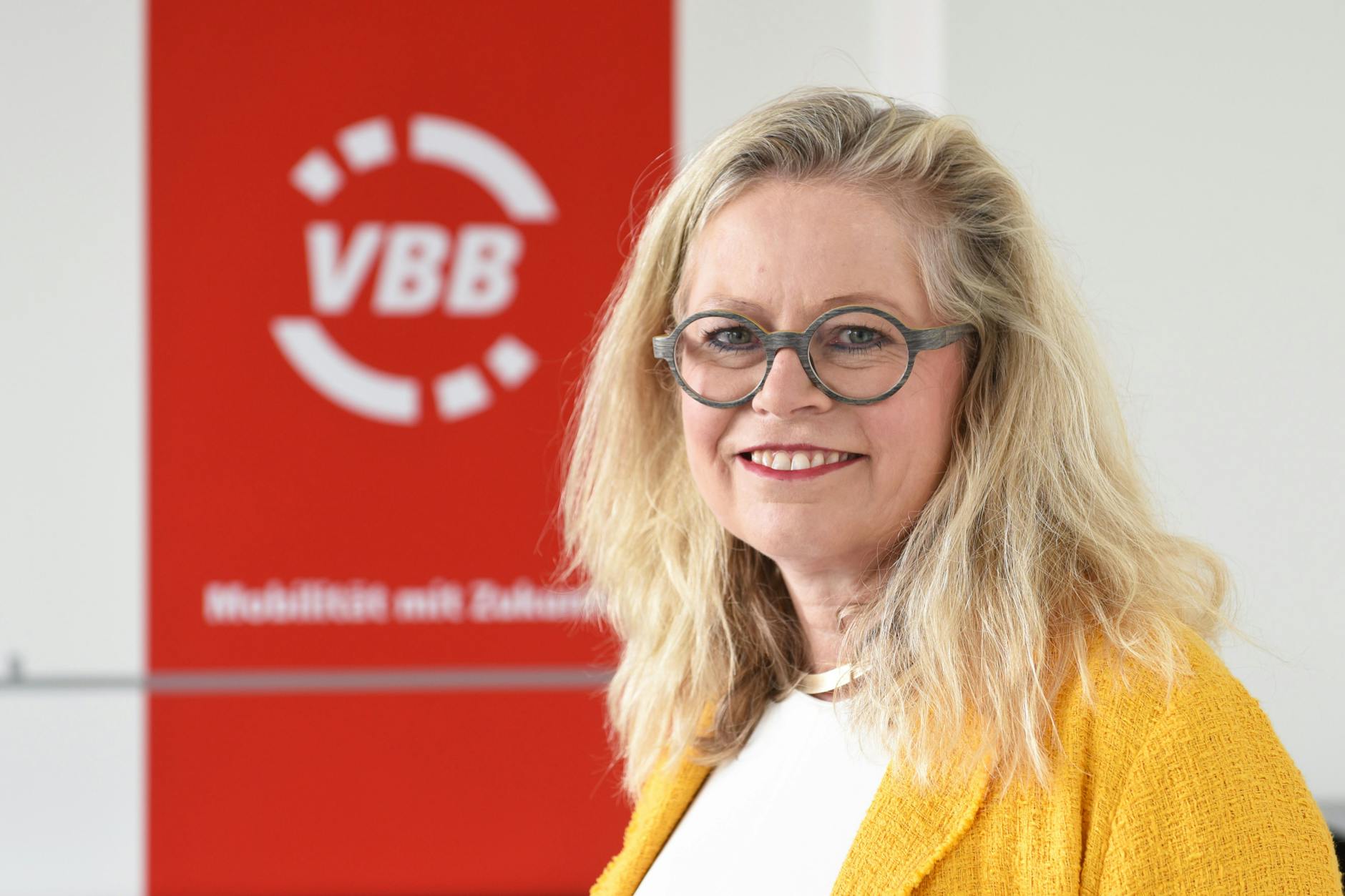 Die neue Chefin des VBB: Die Juristin Ute Bonde (56) kam von der BVG zum VBB. Ihre Vorgängerin Susanne Henckel wechselte als Staatssekretärin ins Bundesverkehrsministerium.