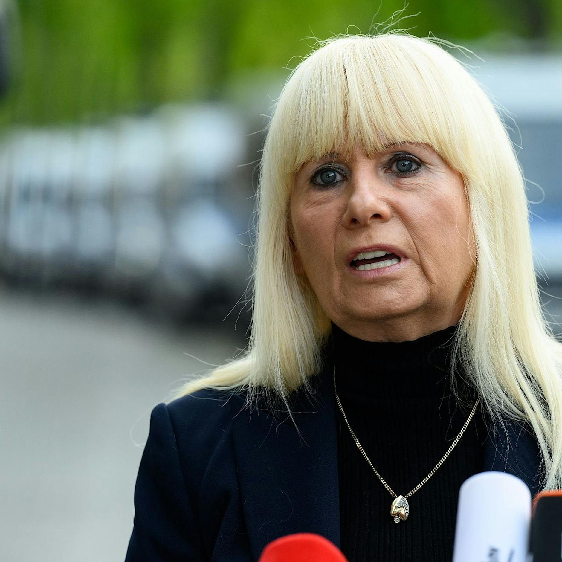 Extremismus, Cyberkriminalität, Islamismus: Berlin stellt neuen Verfassungsschutzbericht vor