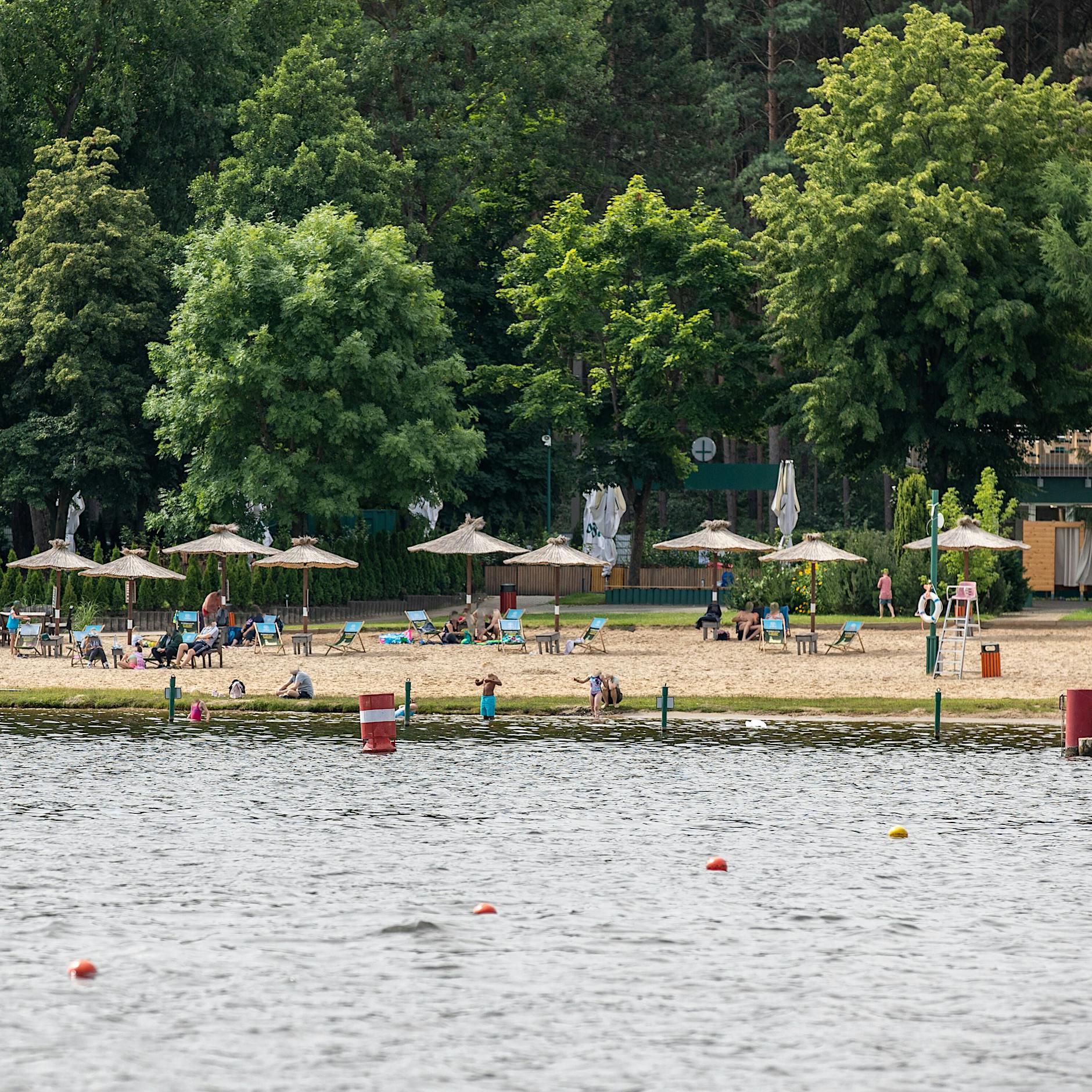 Langes Wochenende in Berlin: Es wird frühsommerlich – diese Freibäder sind offen